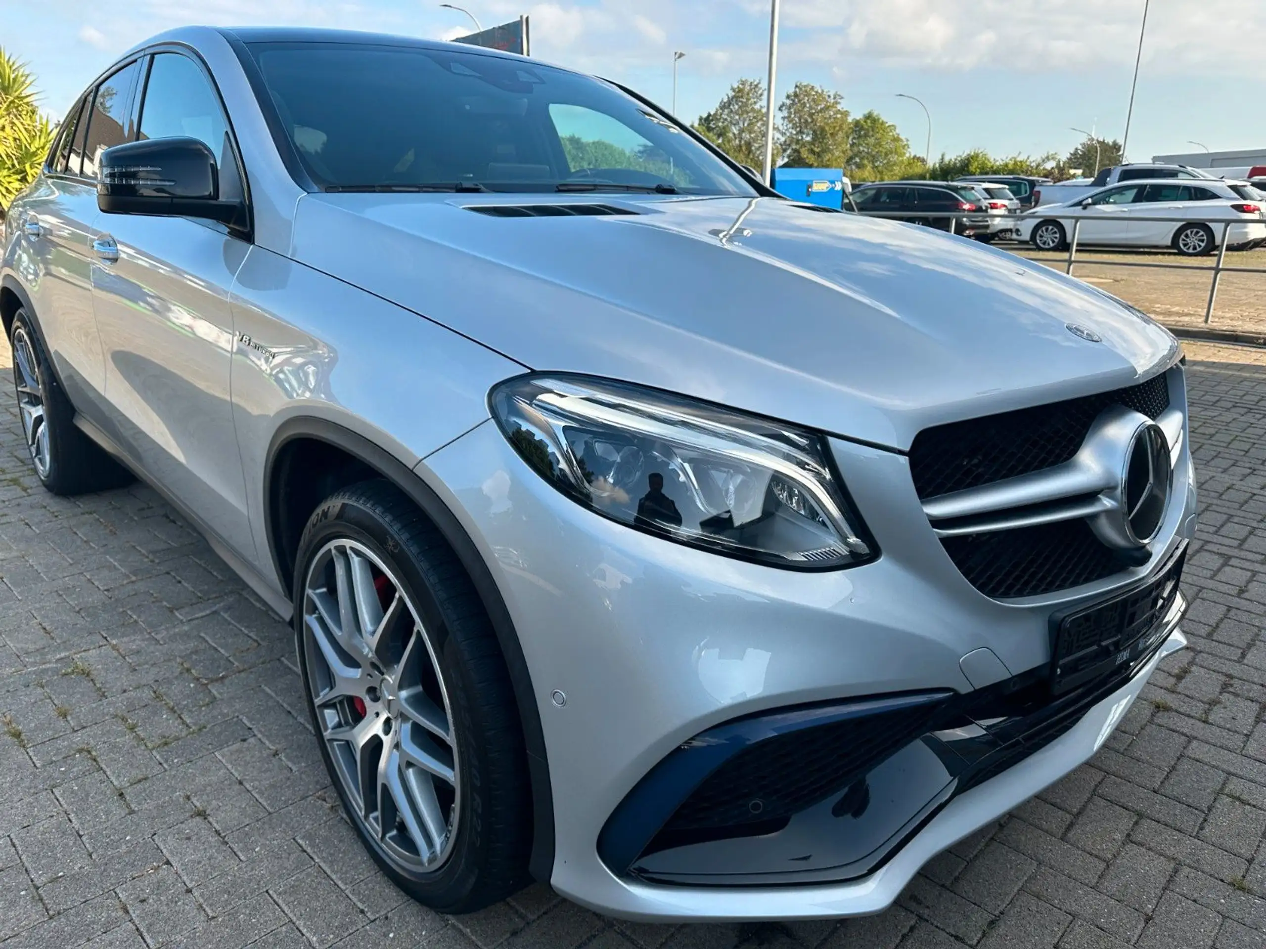 Mercedes-Benz - GLE 63 AMG