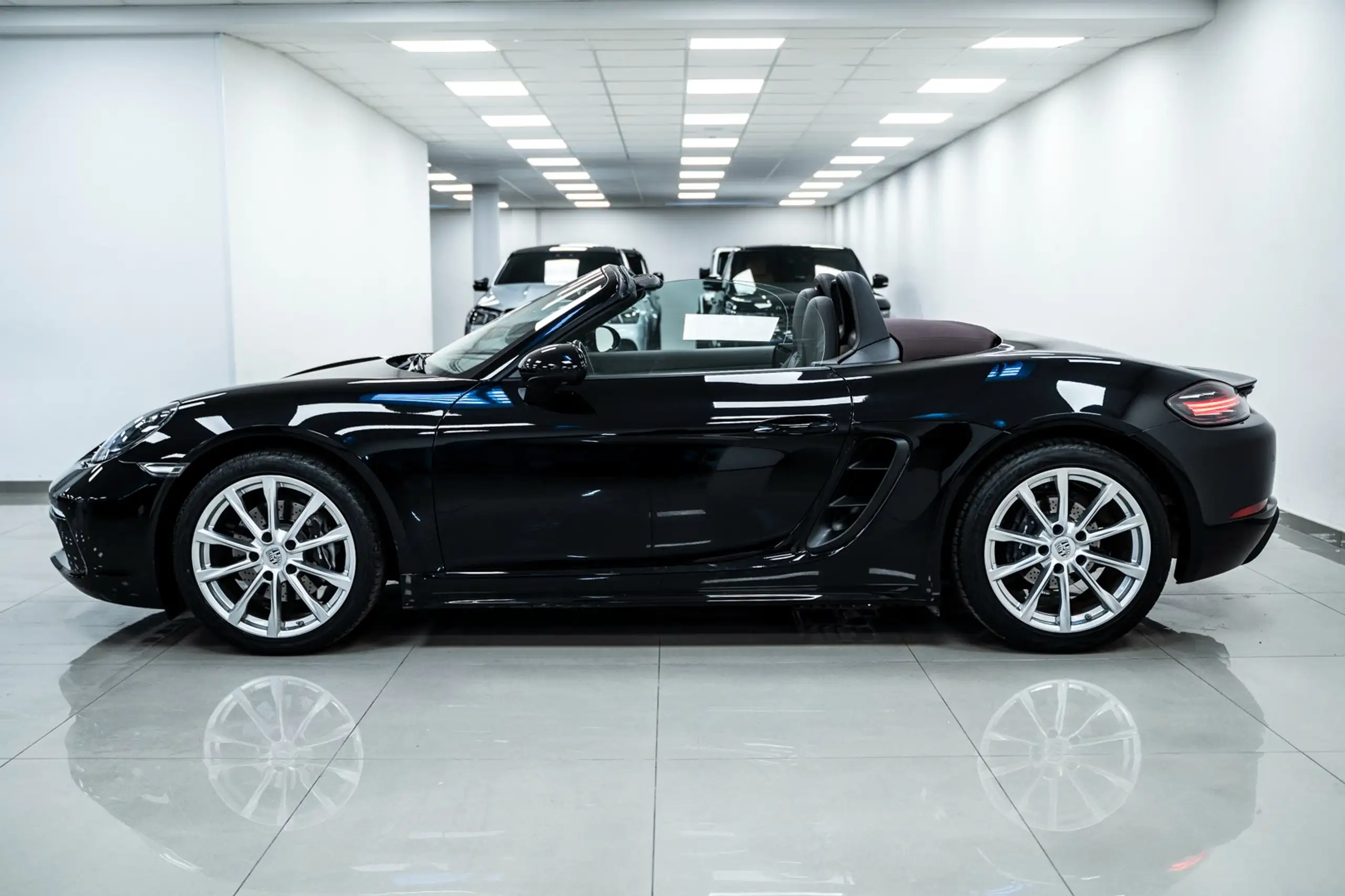 Porsche - Boxster