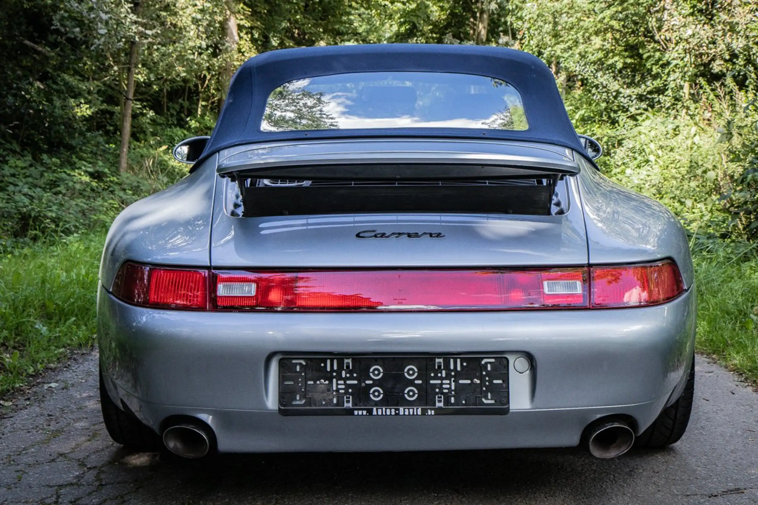 Porsche - 911