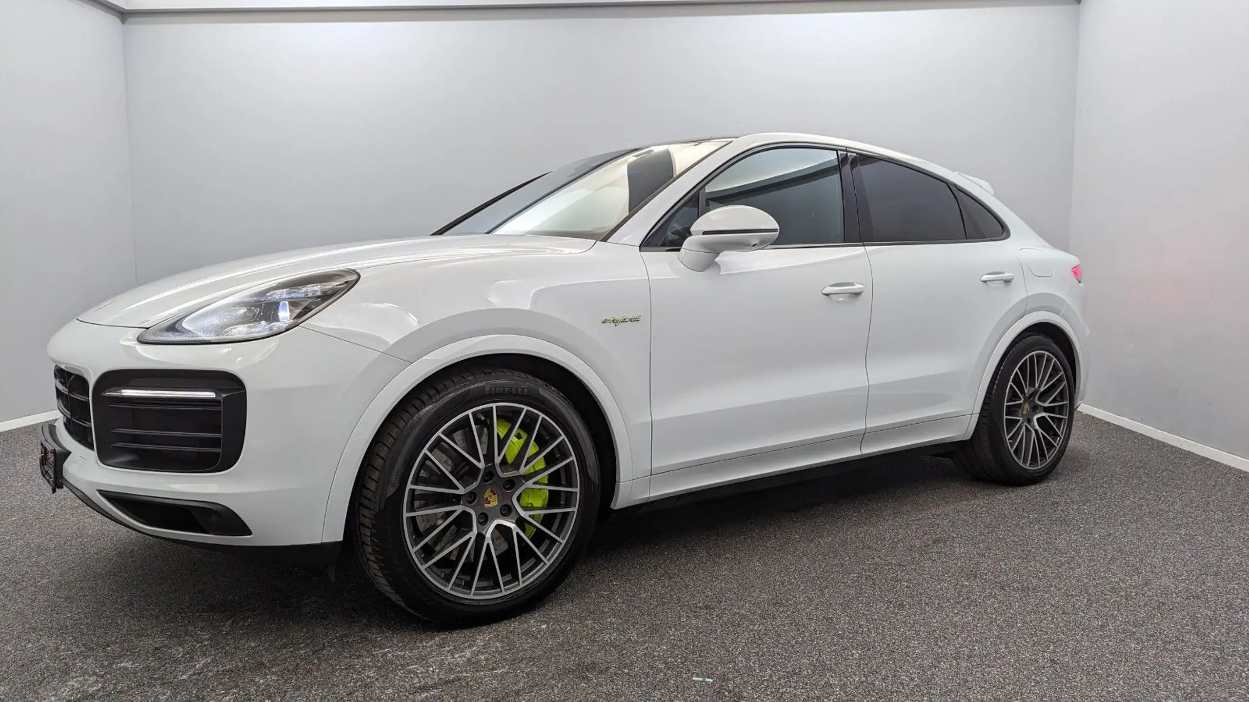 Porsche - Cayenne