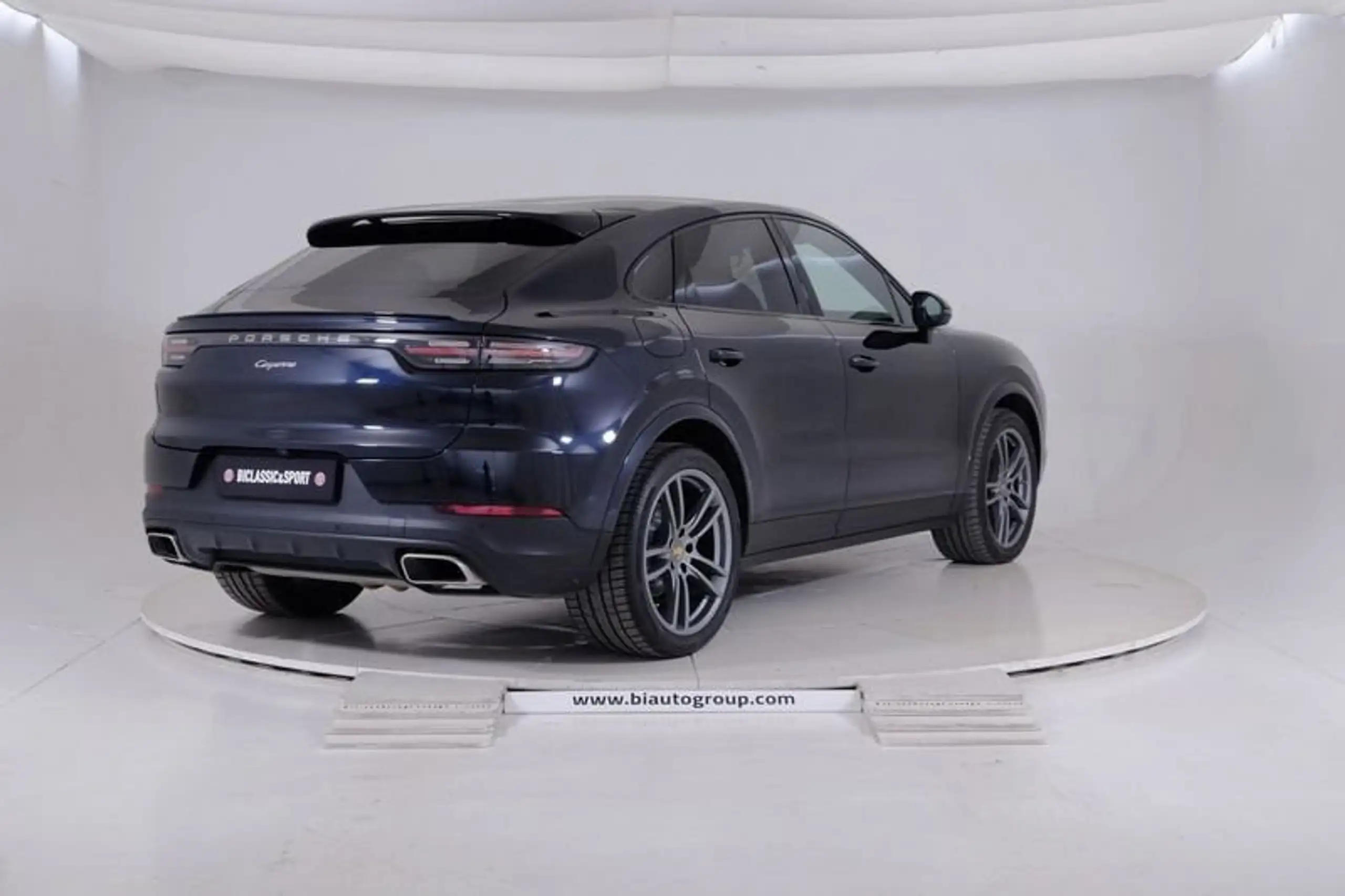 Porsche - Cayenne