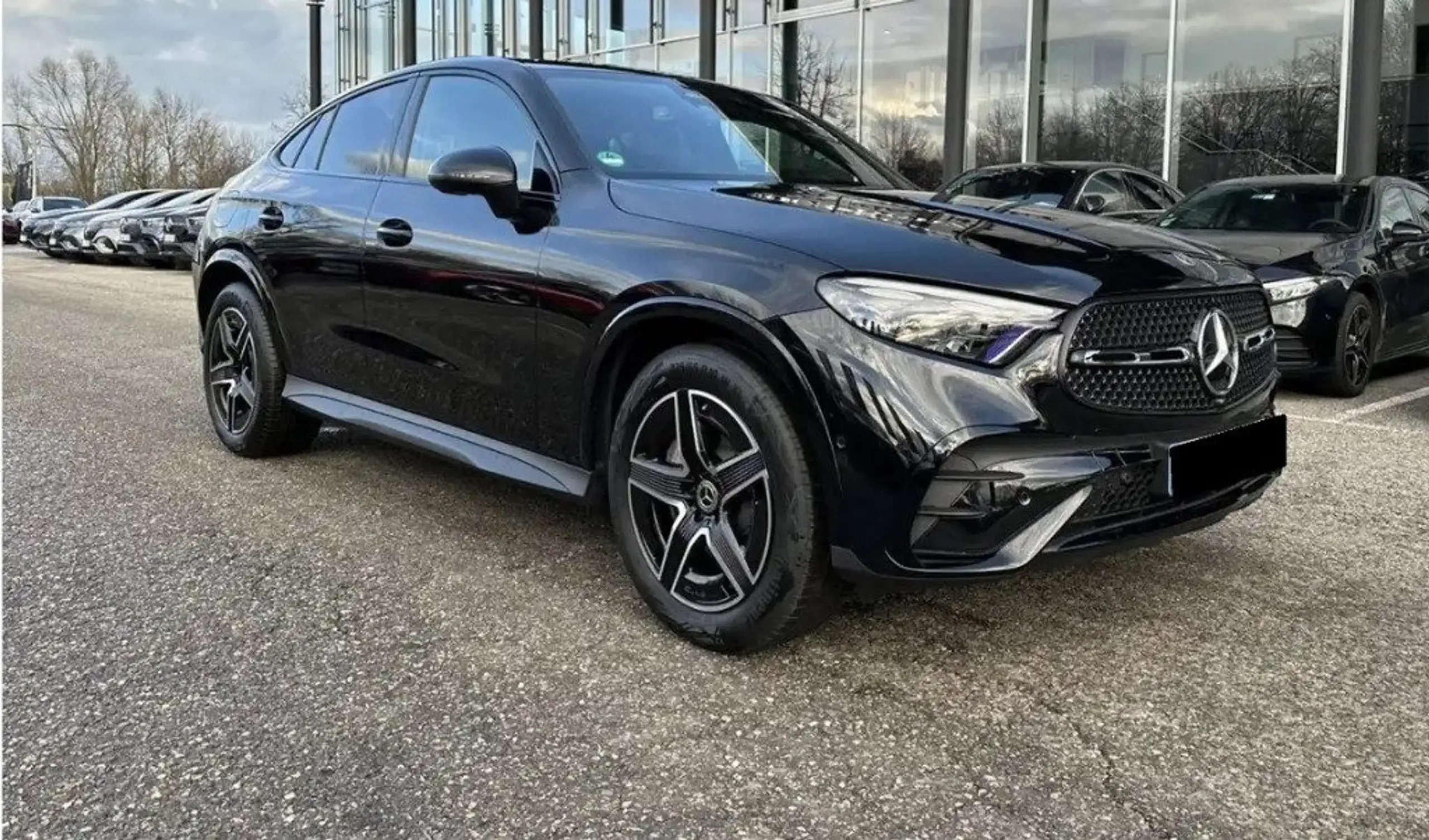 Mercedes-Benz - GLC 220