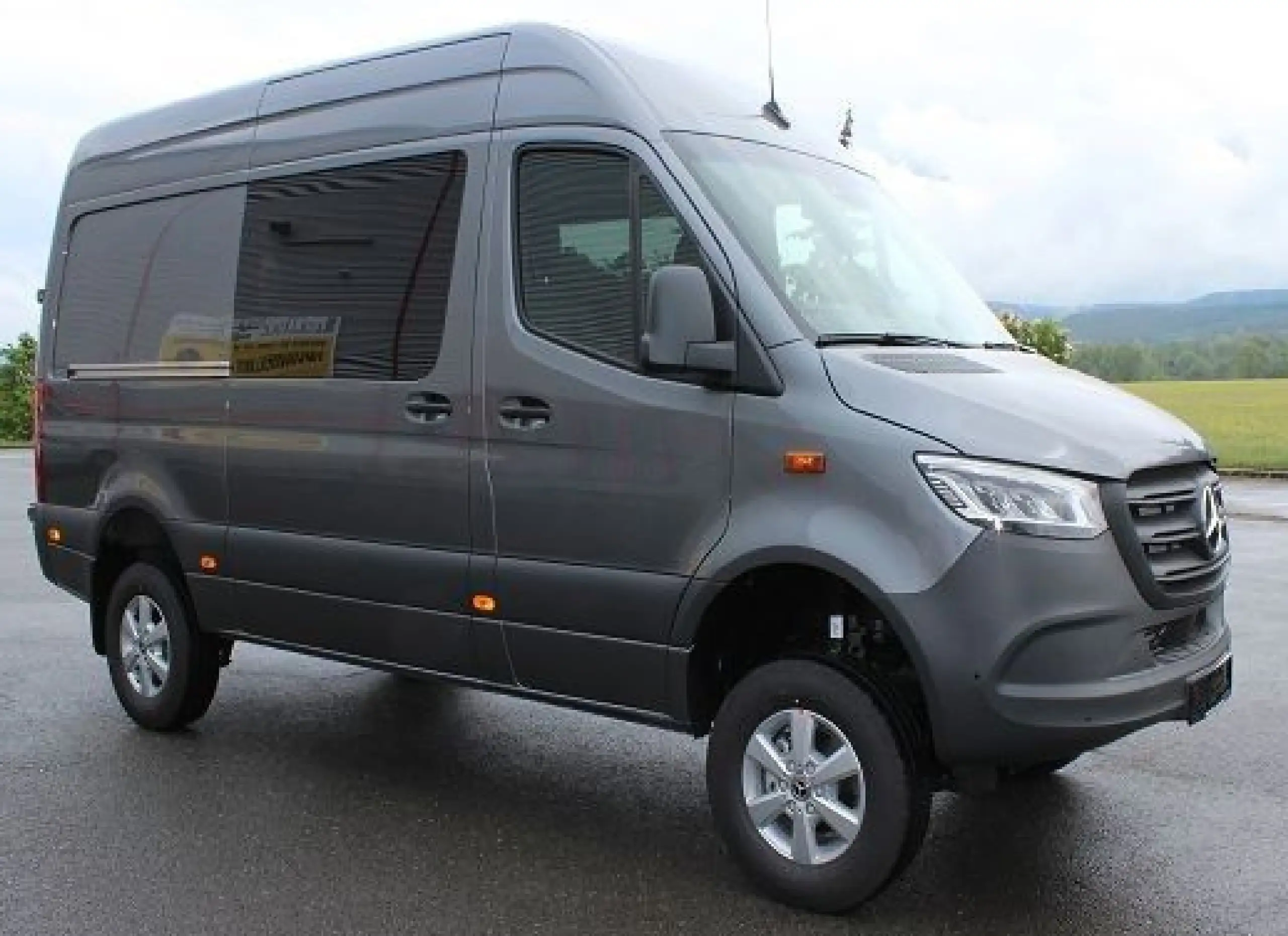 Mercedes-Benz - Sprinter