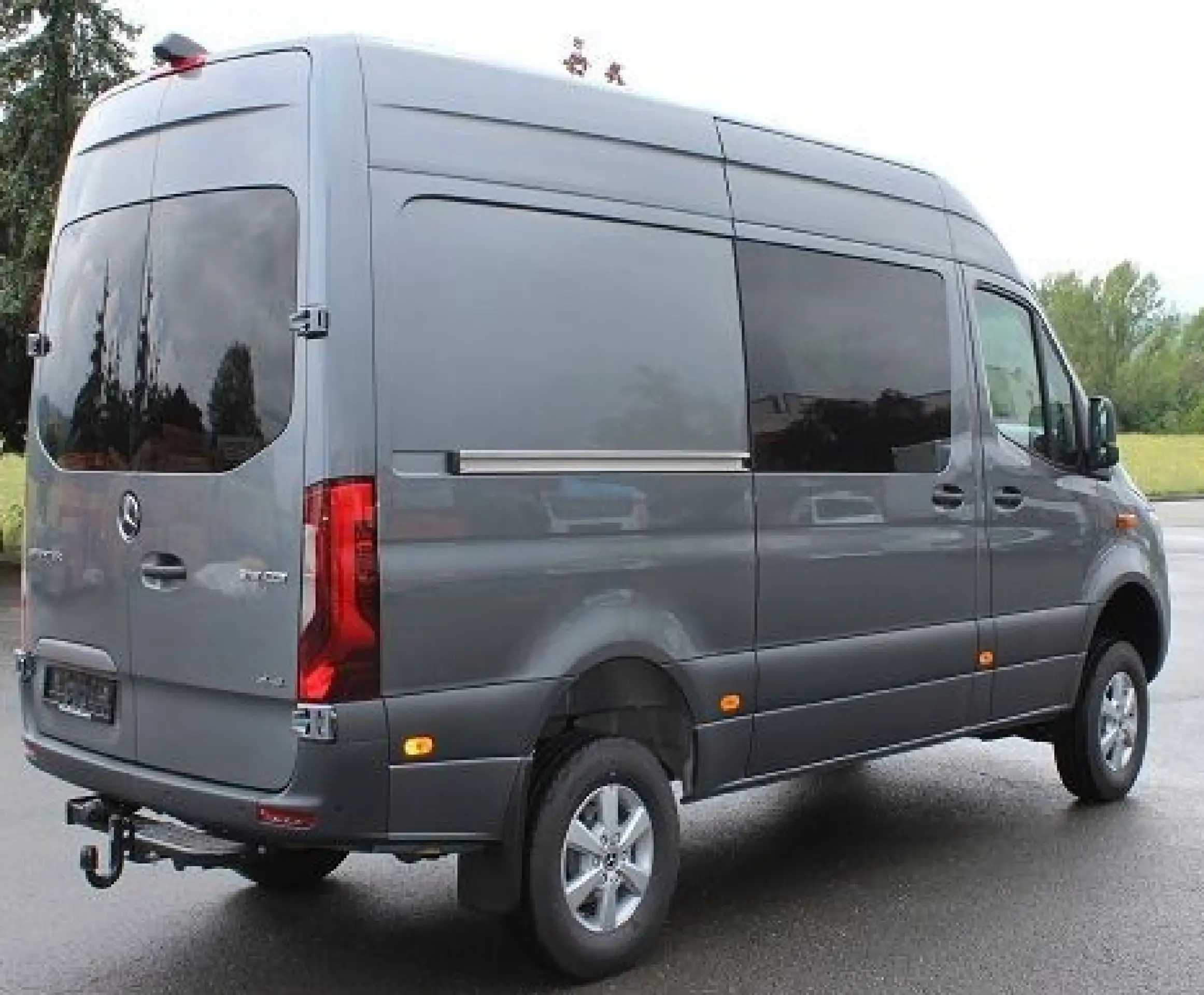 Mercedes-Benz - Sprinter