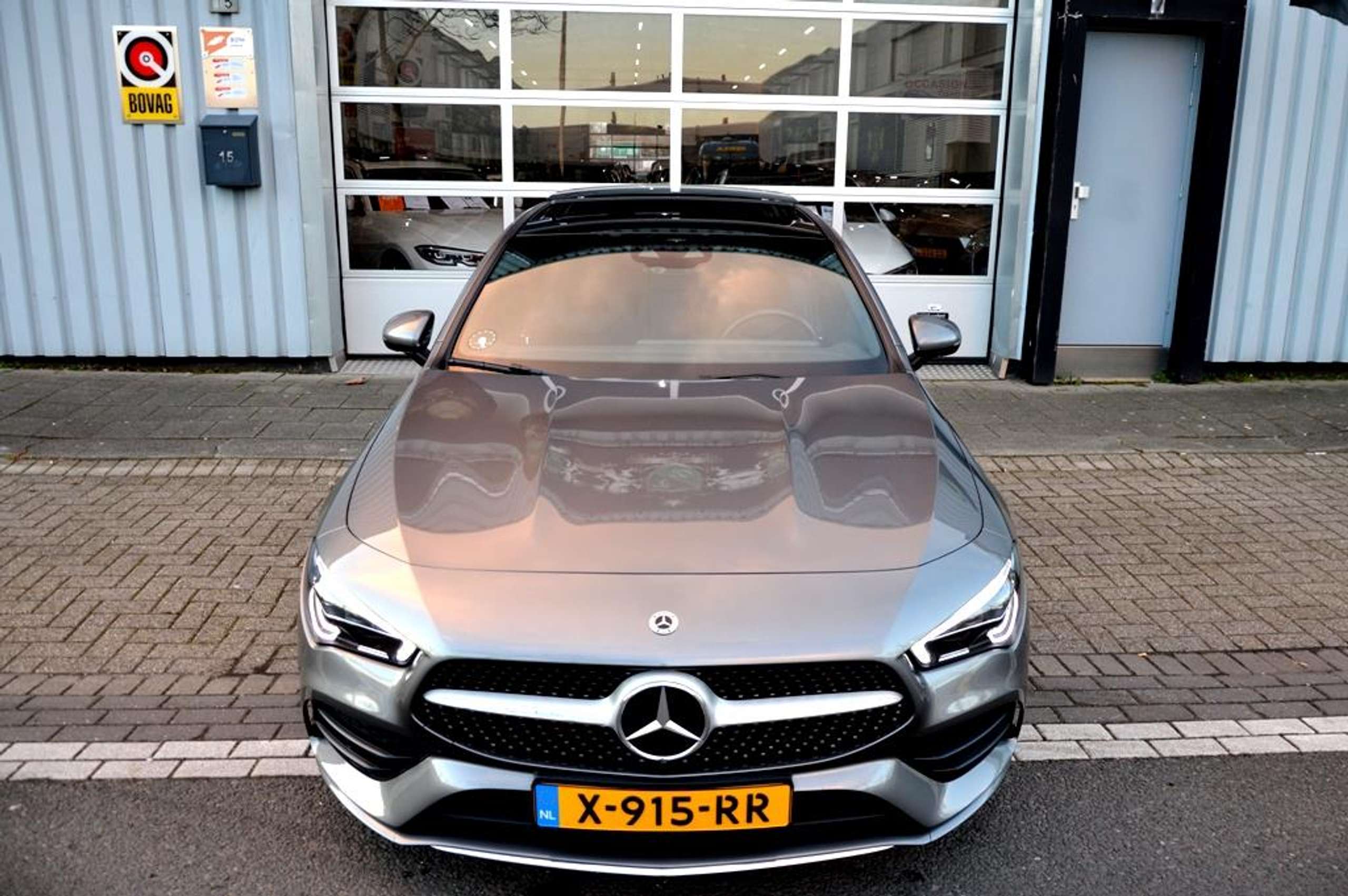 Mercedes-Benz - CLA 250