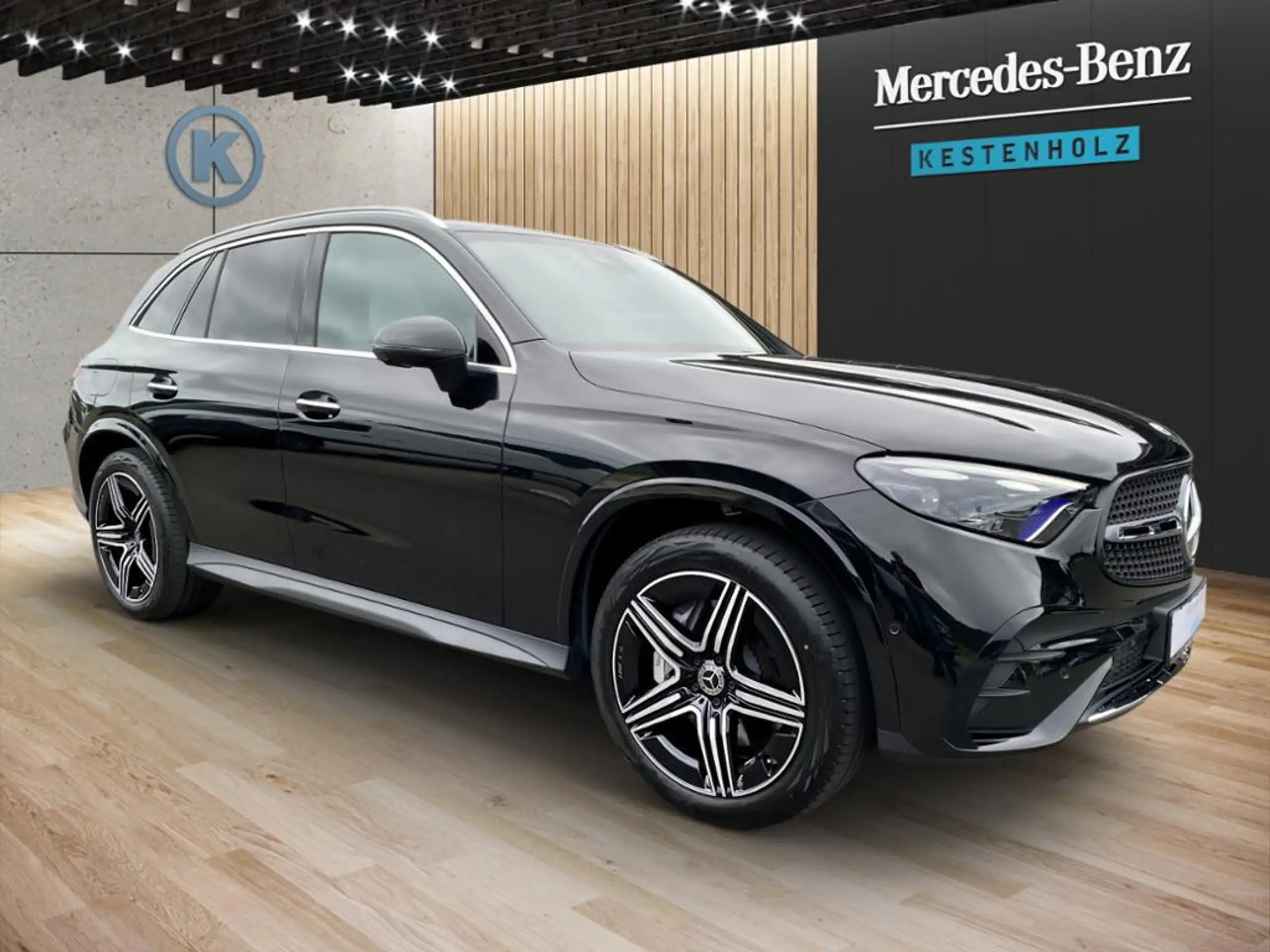 Mercedes-Benz - GLC 300