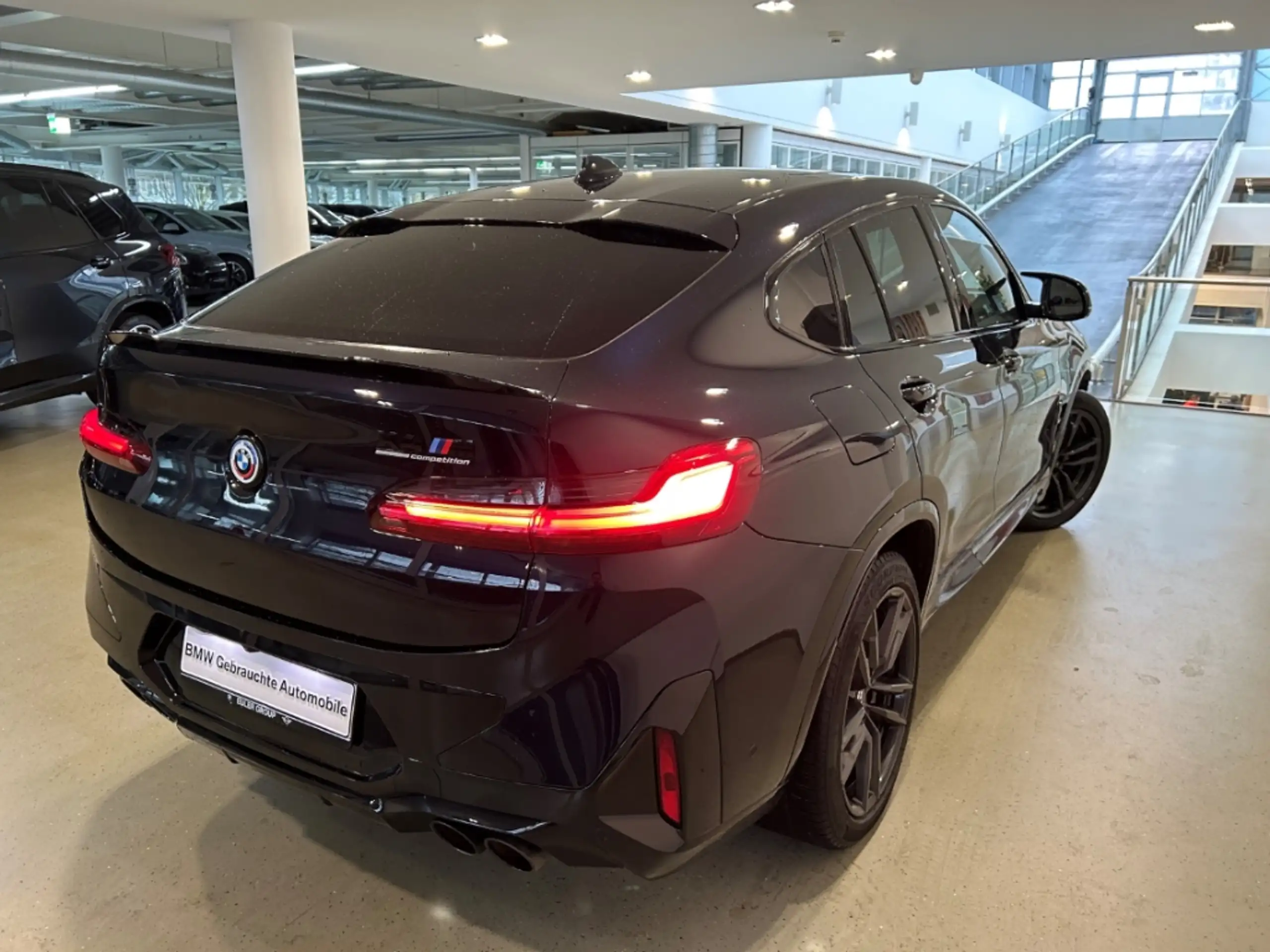 BMW - X4 M