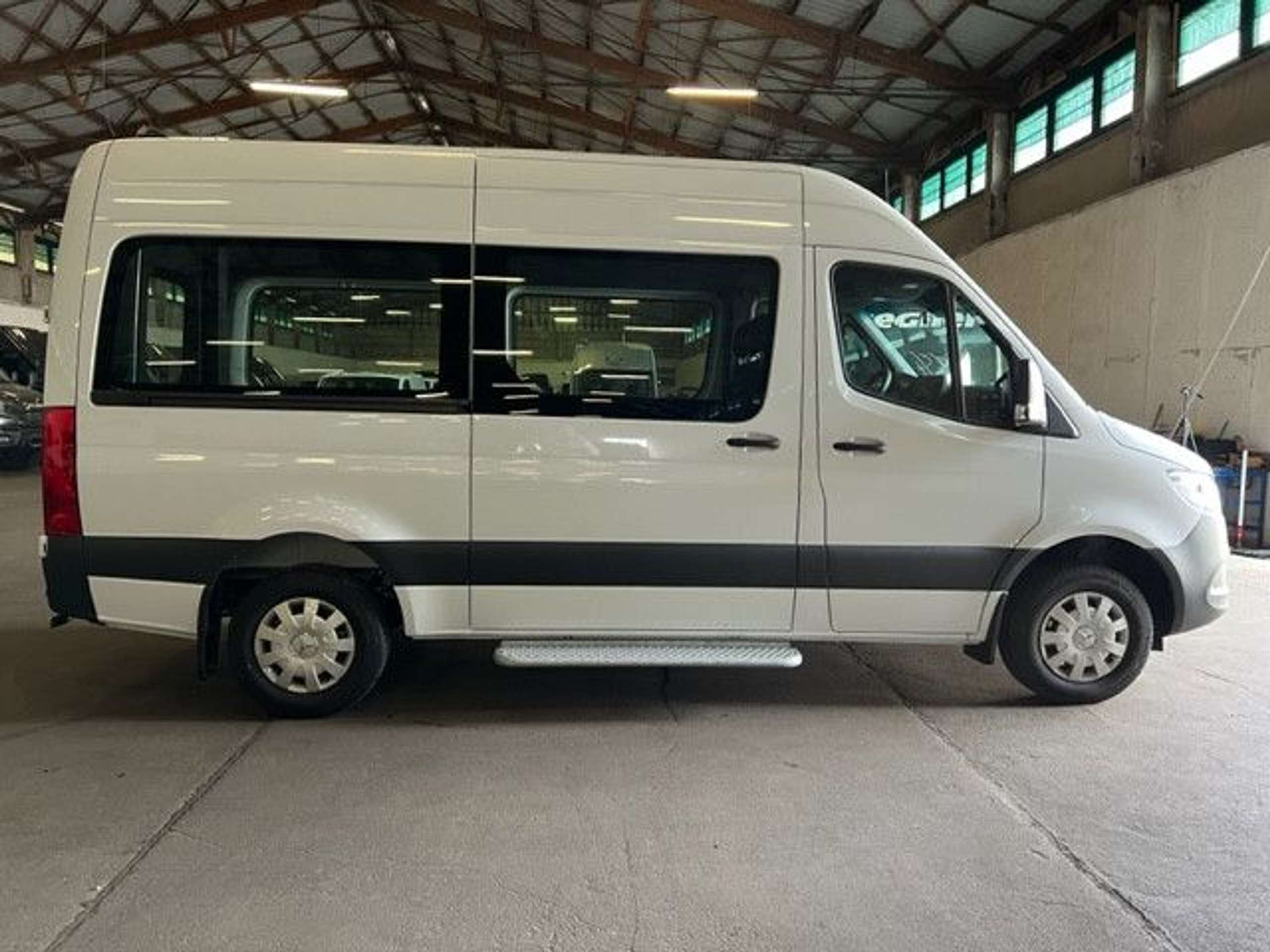 Mercedes-Benz - Sprinter