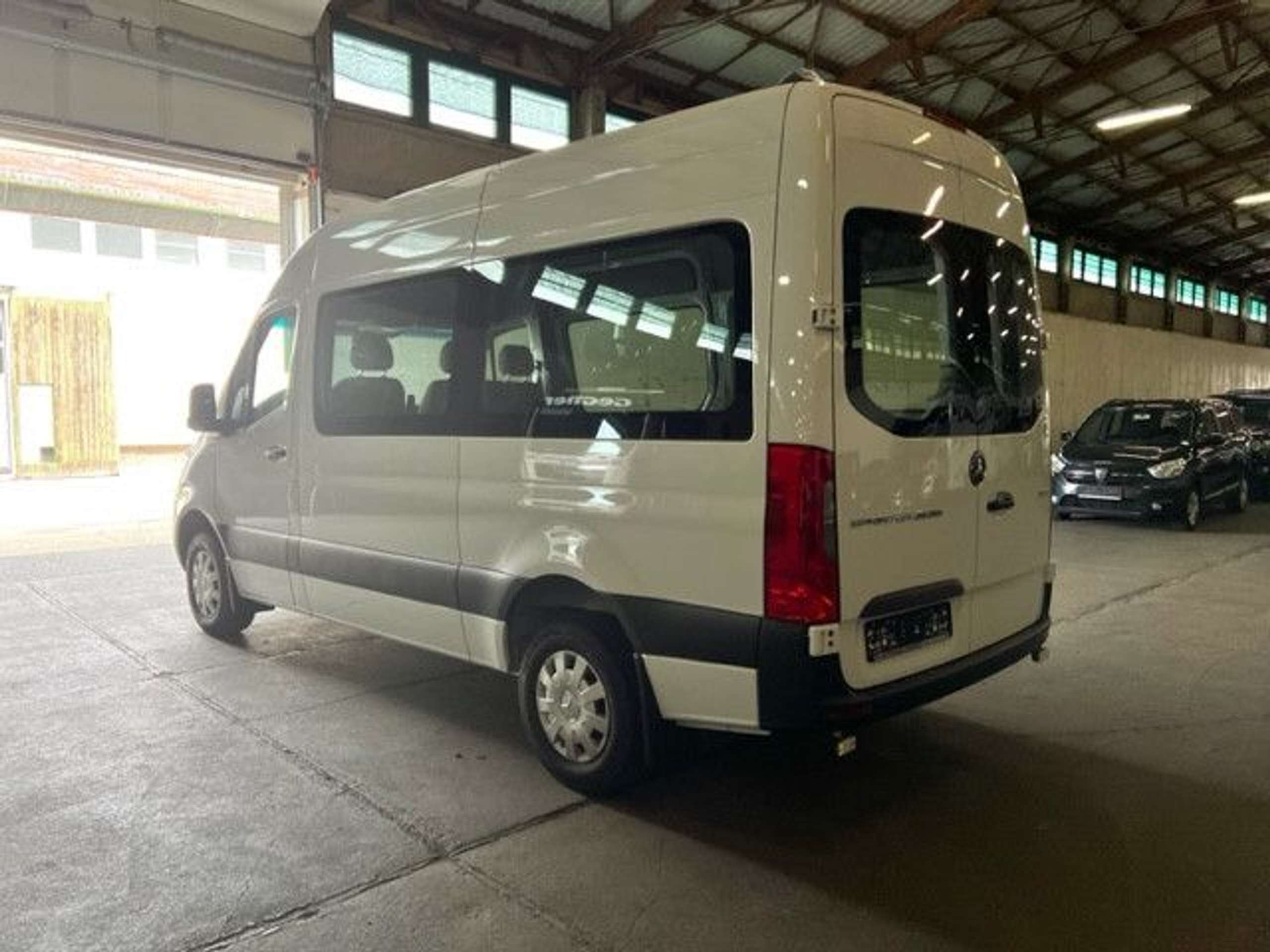 Mercedes-Benz - Sprinter