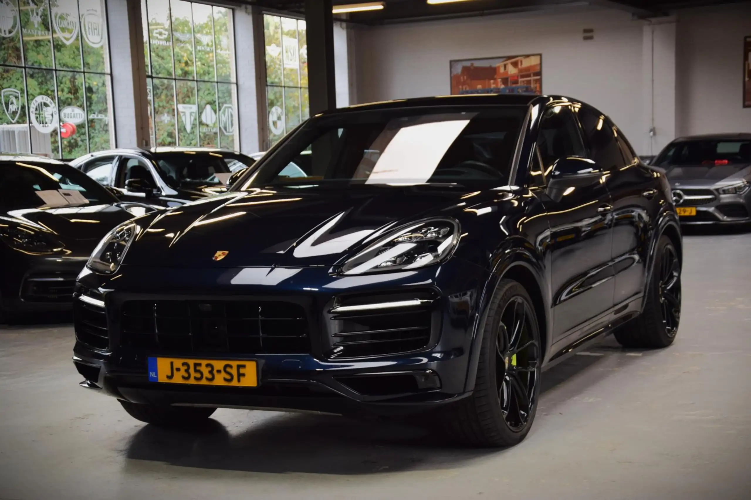 Porsche - Cayenne