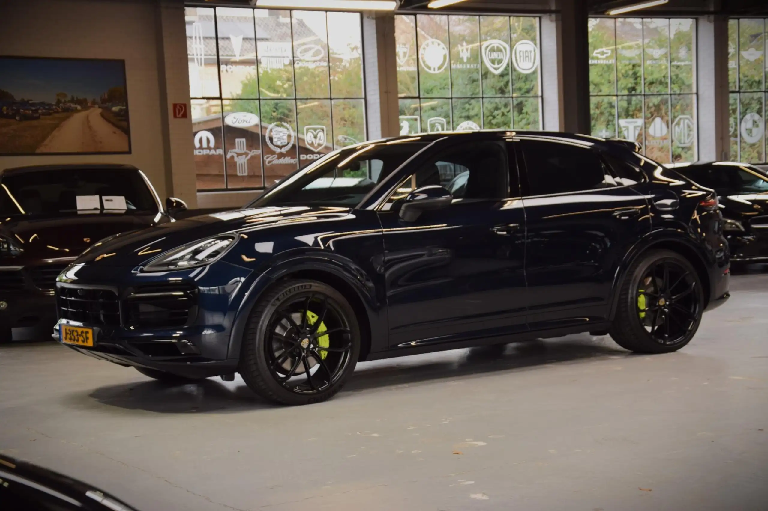 Porsche - Cayenne