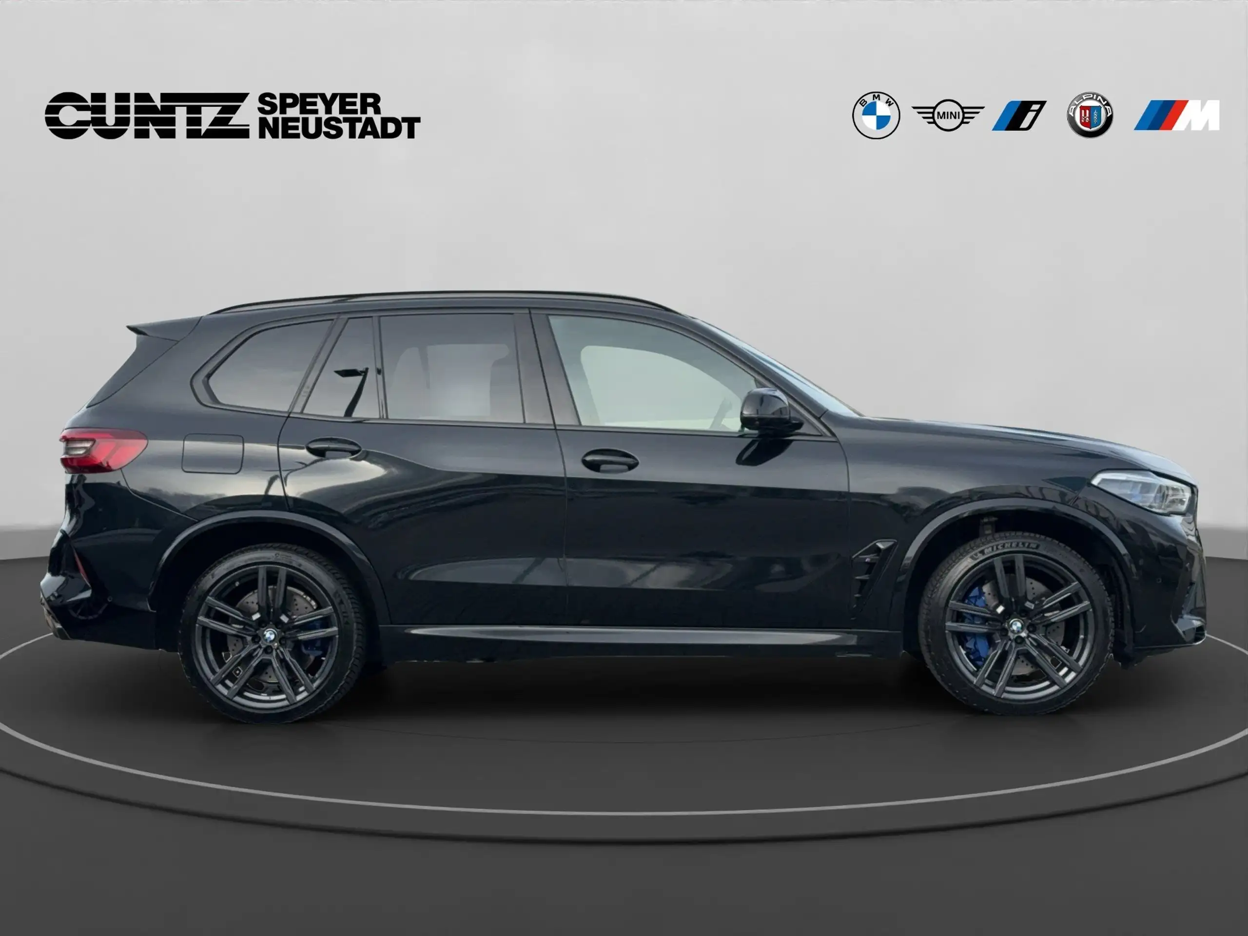 BMW - X5 M