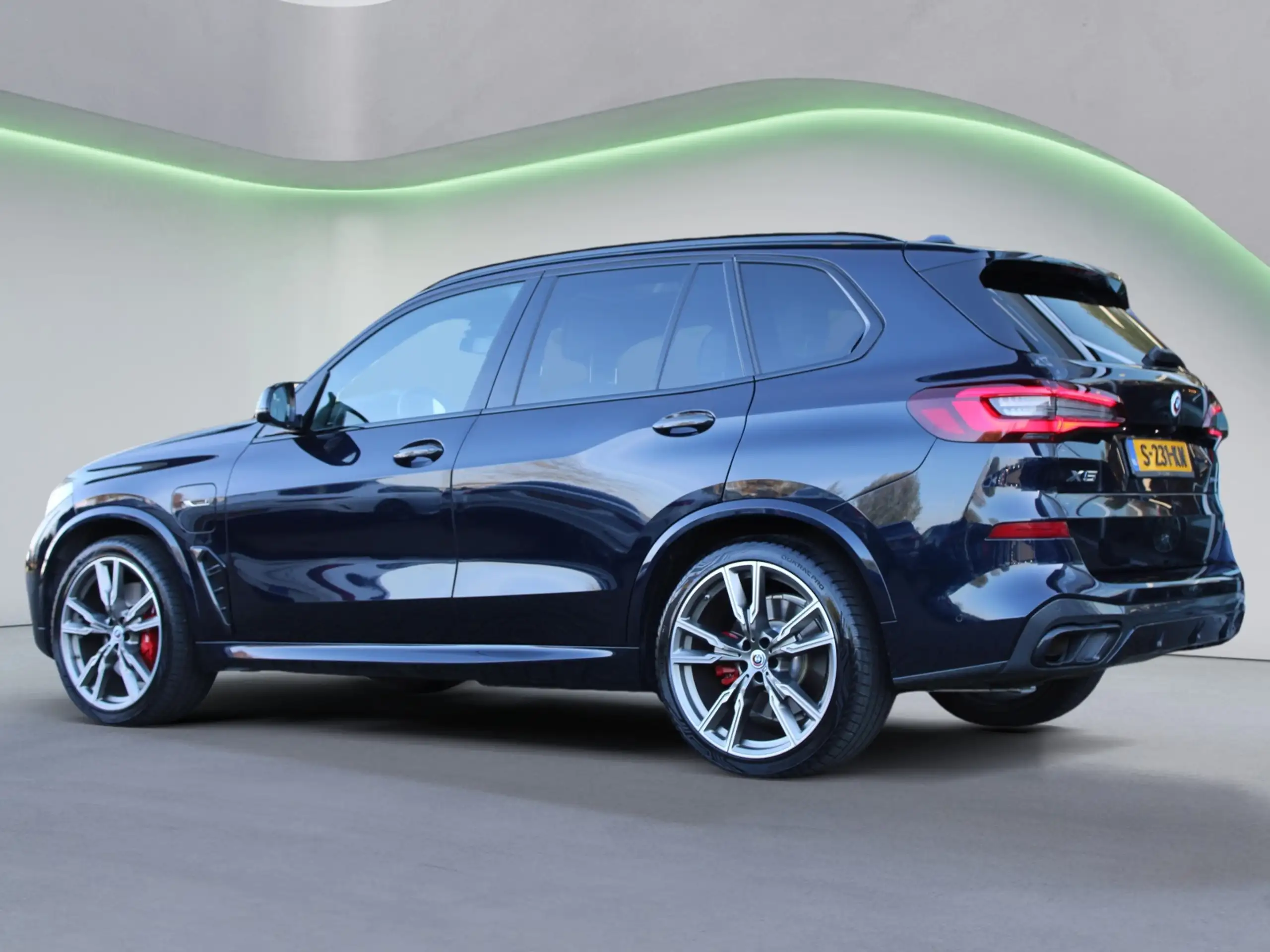 BMW - X5