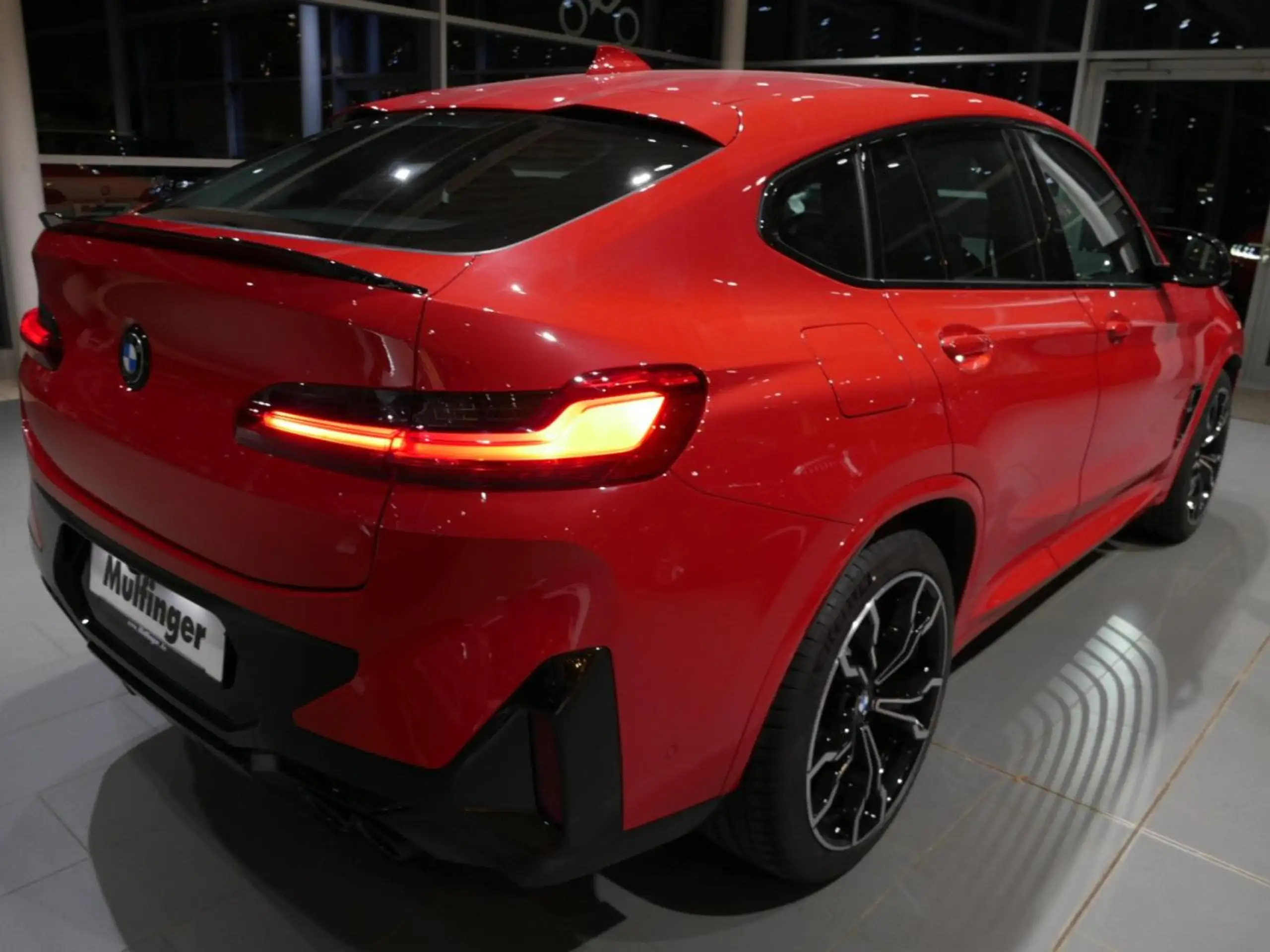 BMW - X4 M