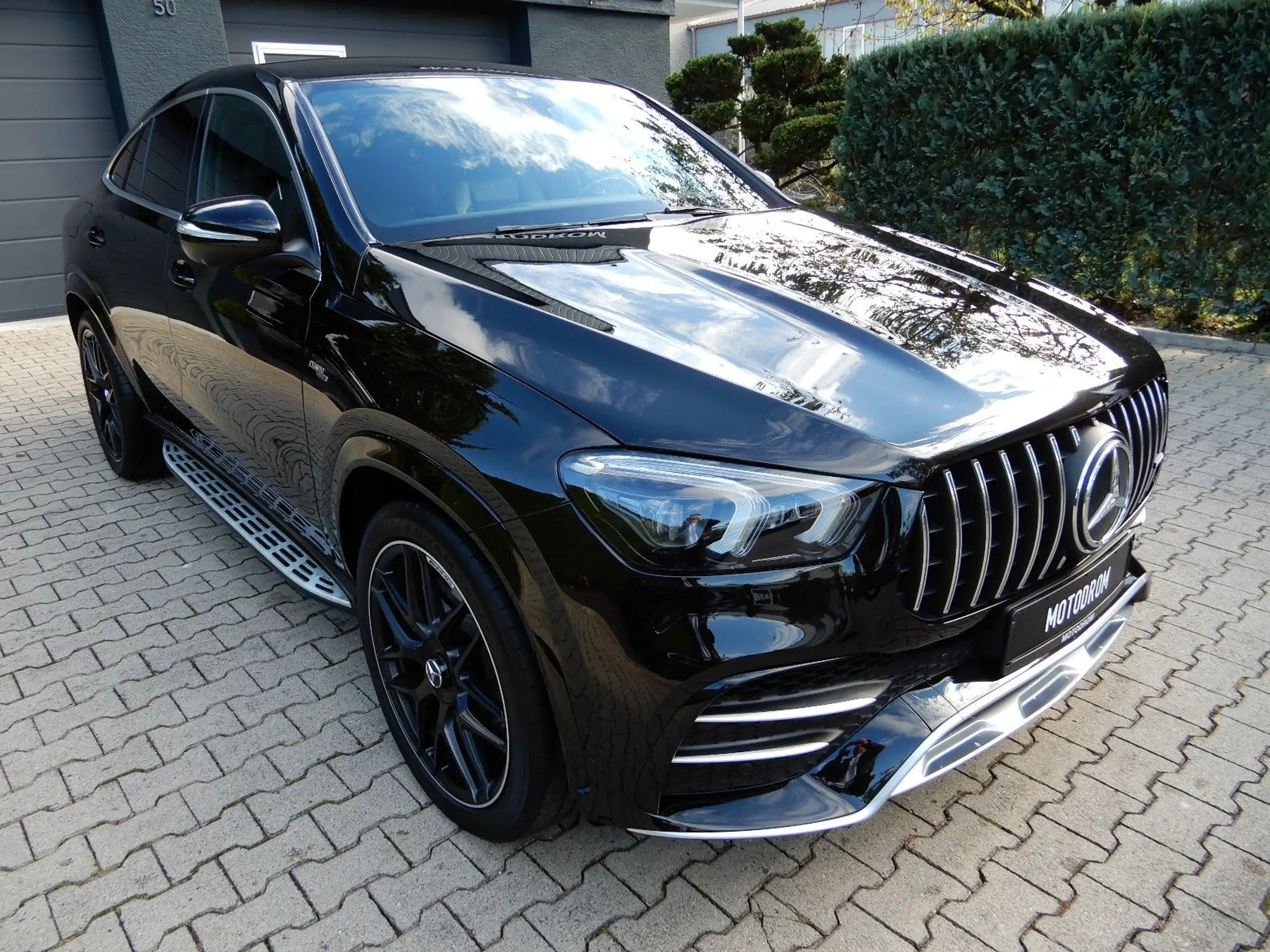 Mercedes-Benz - GLE 53 AMG