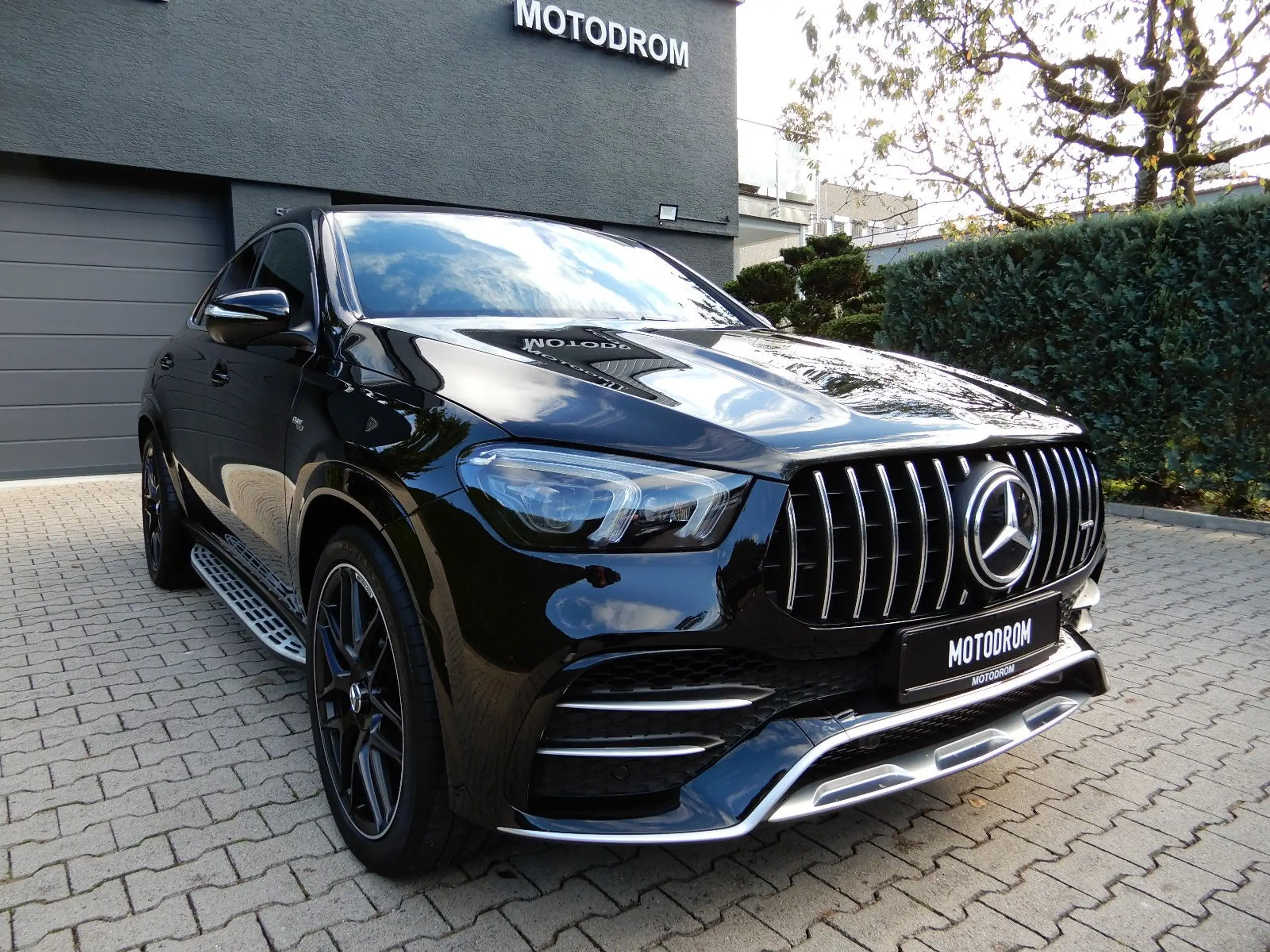 Mercedes-Benz - GLE 53 AMG