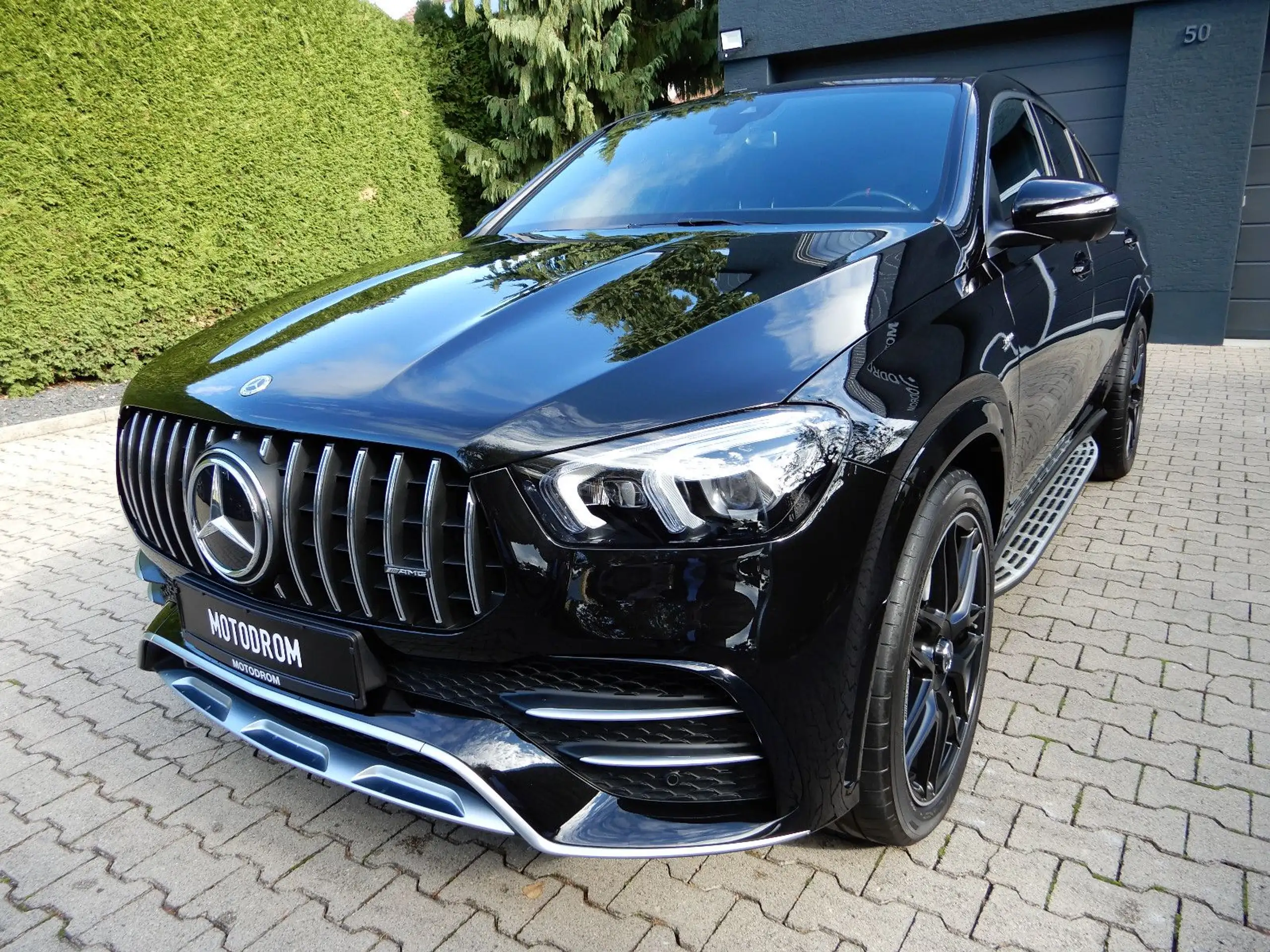 Mercedes-Benz - GLE 53 AMG