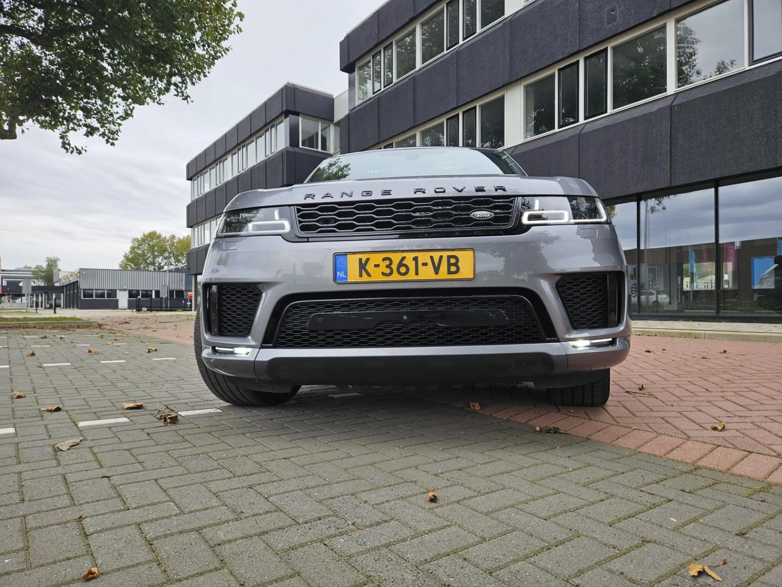 Land Rover - Range Rover Sport