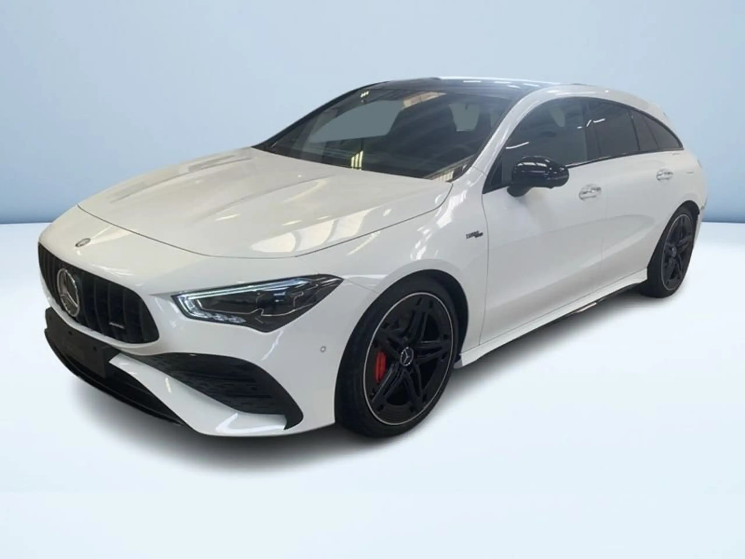 Mercedes-Benz - CLA 35 AMG