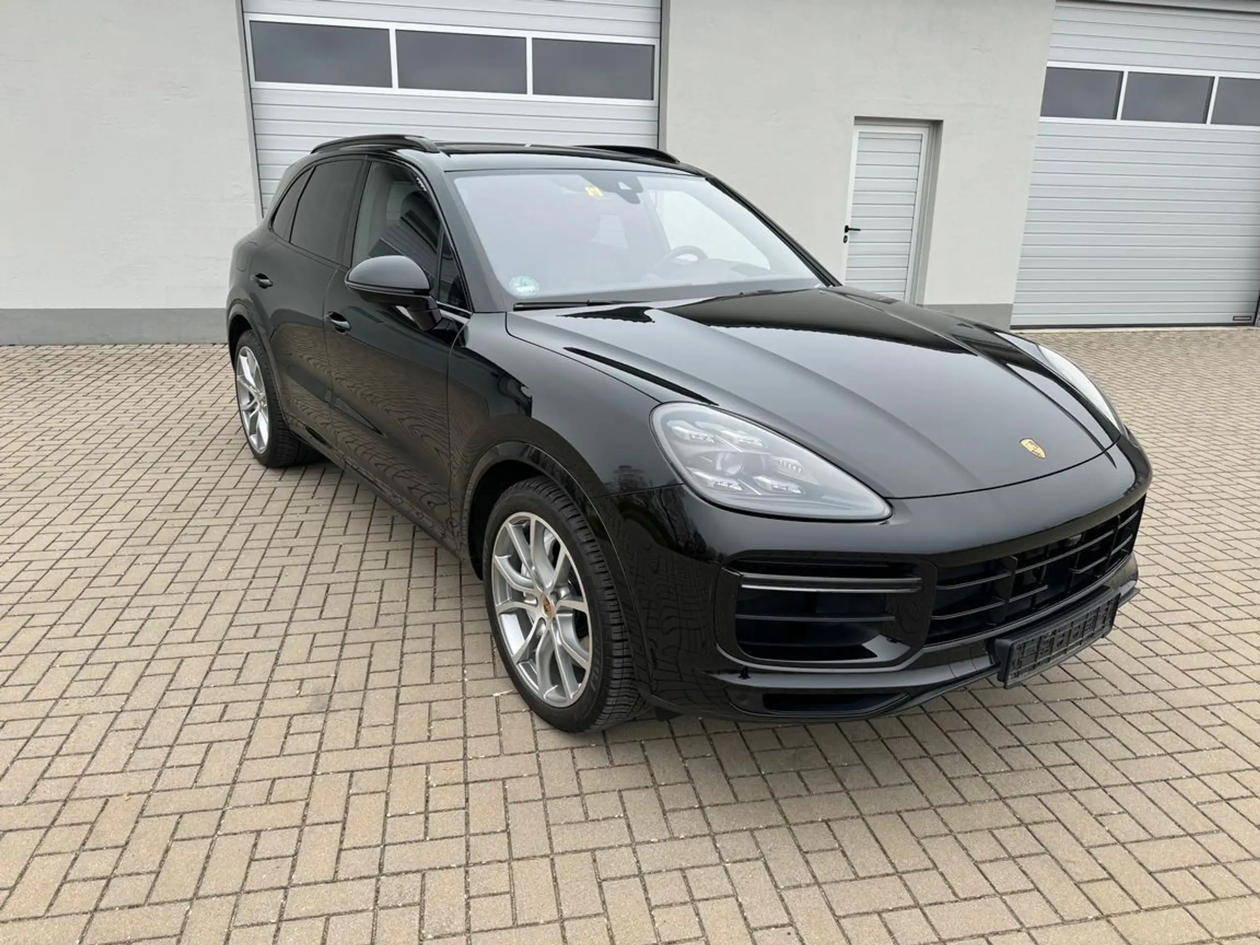 Porsche - Cayenne