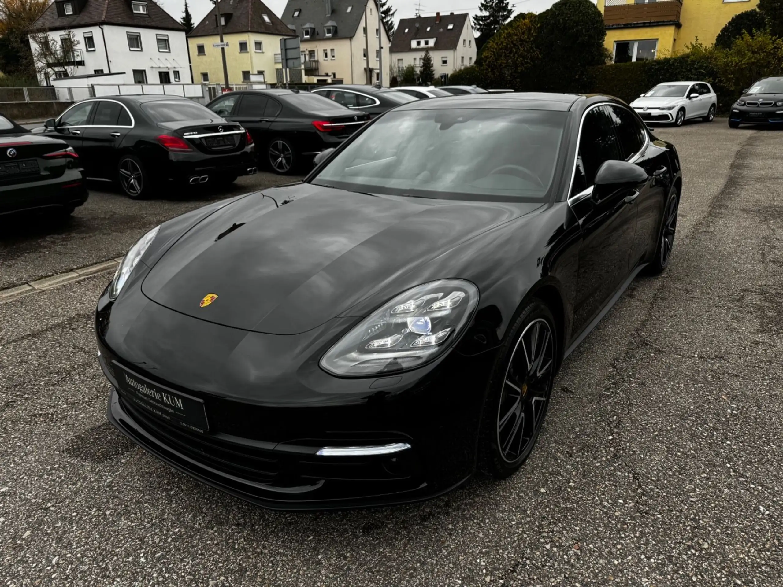 Porsche - Panamera