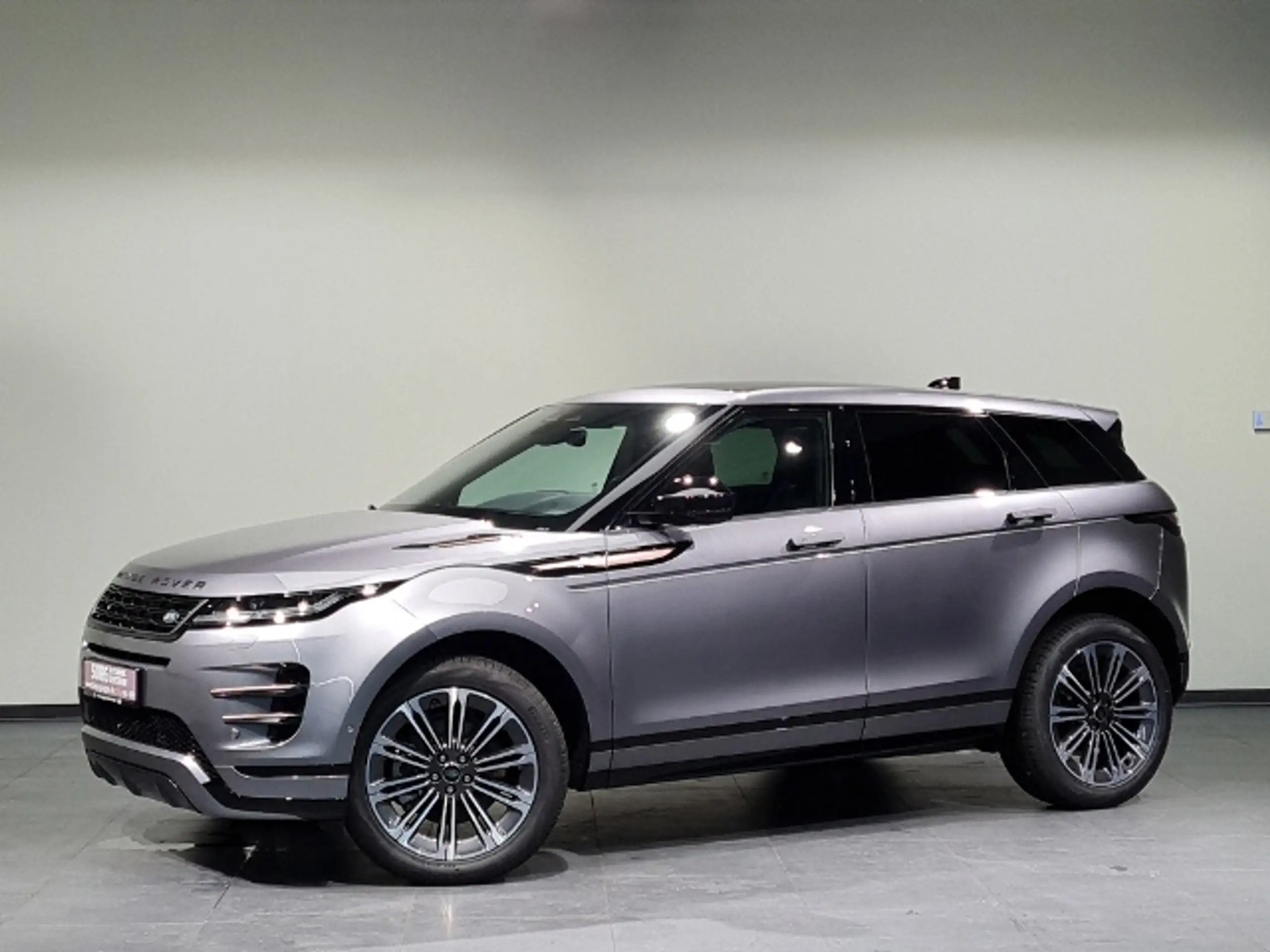 Land Rover - Range Rover Evoque