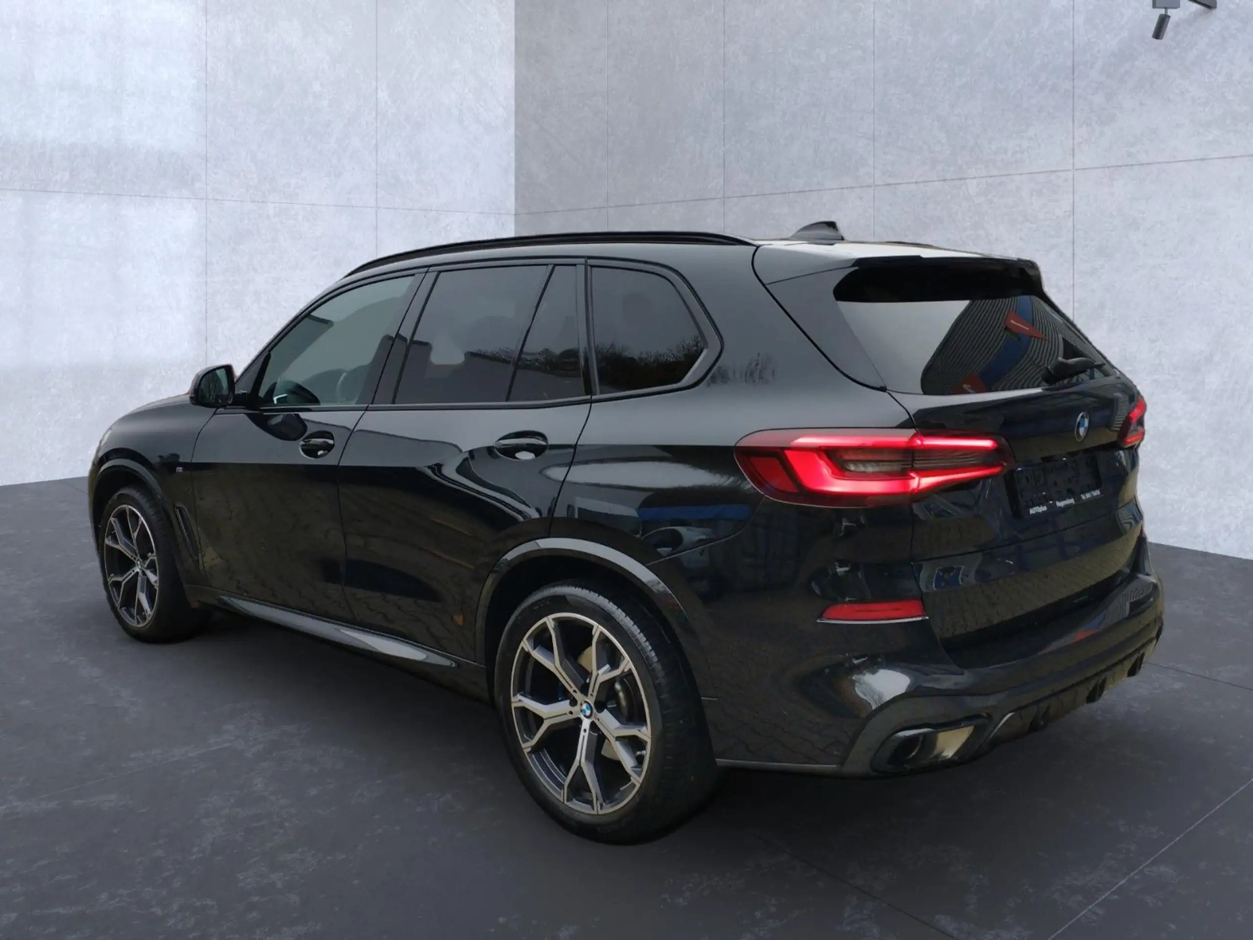 BMW - X5