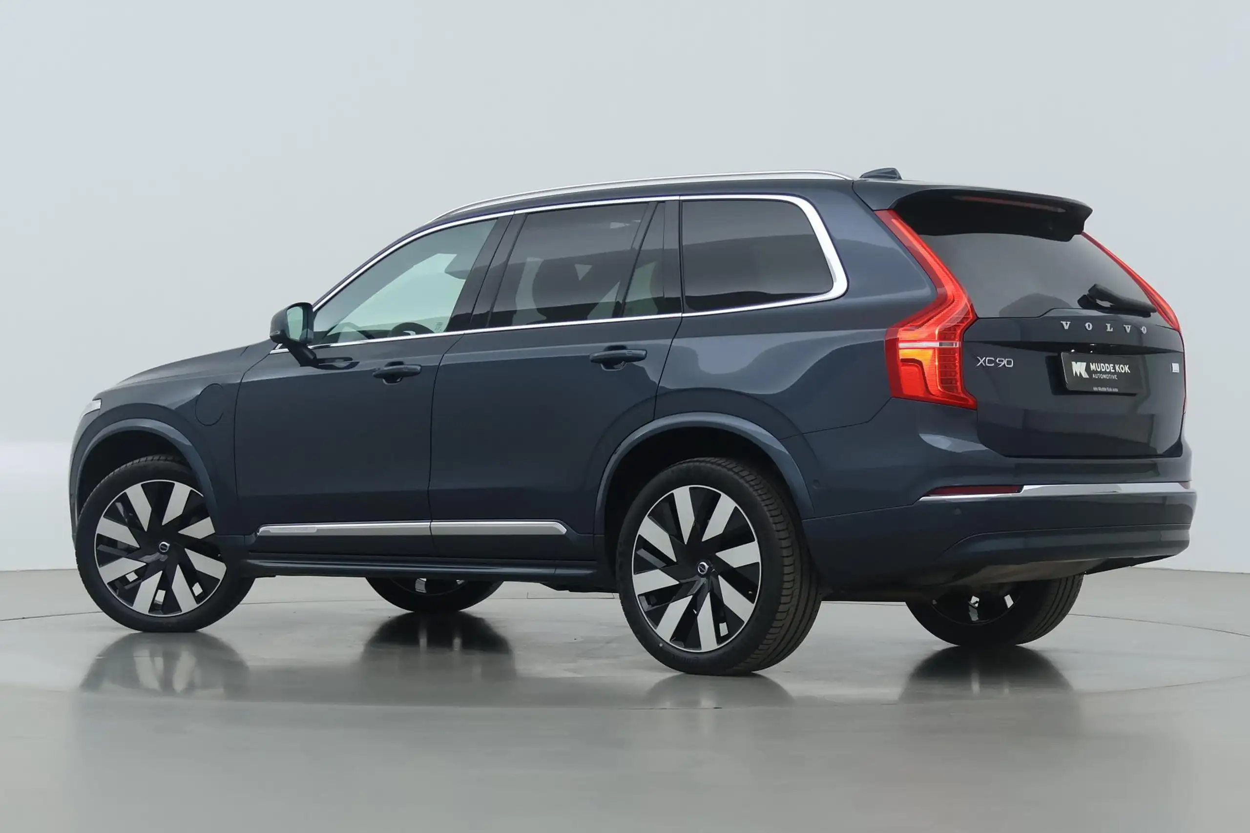 Volvo - XC90