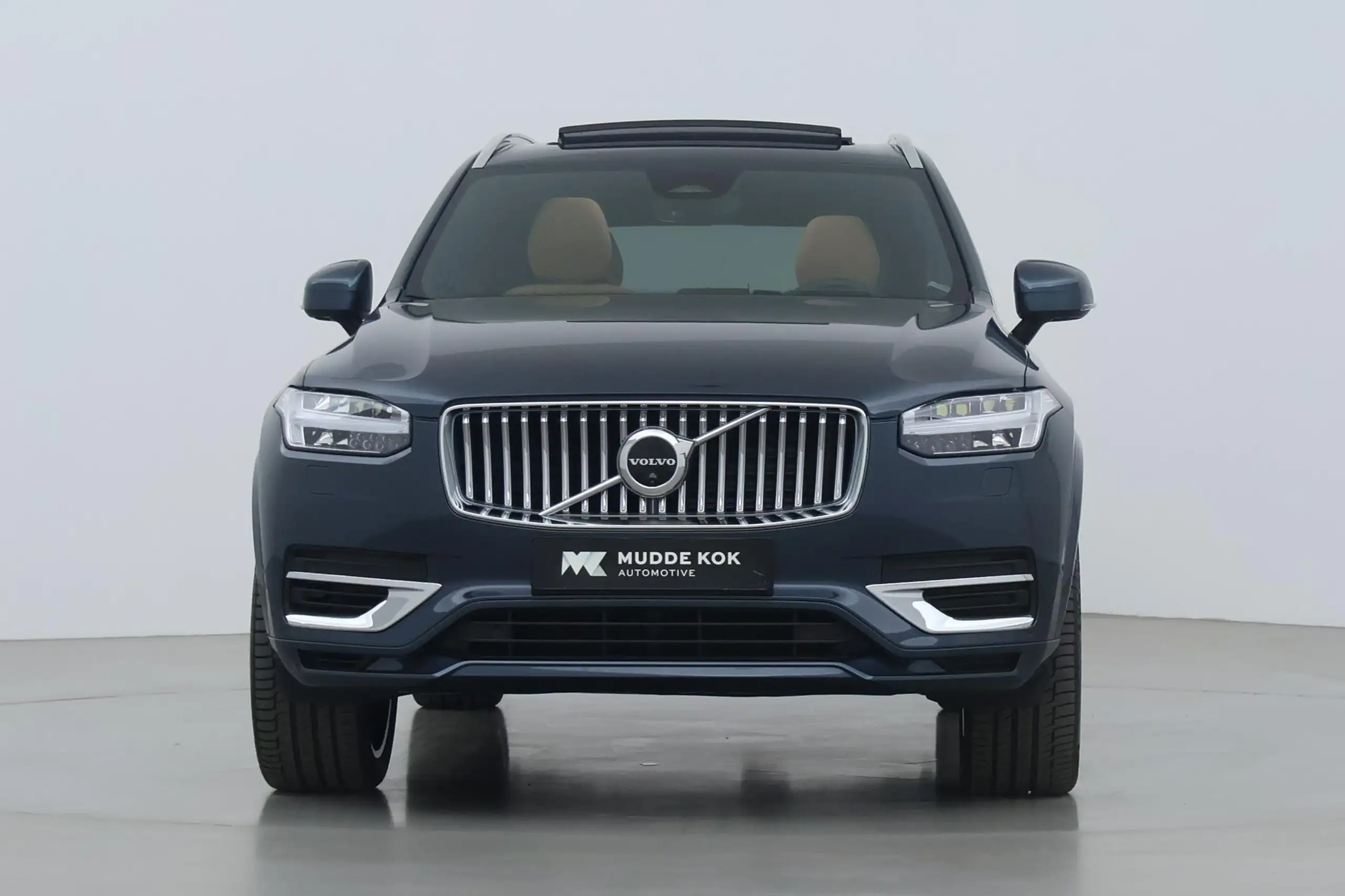 Volvo - XC90