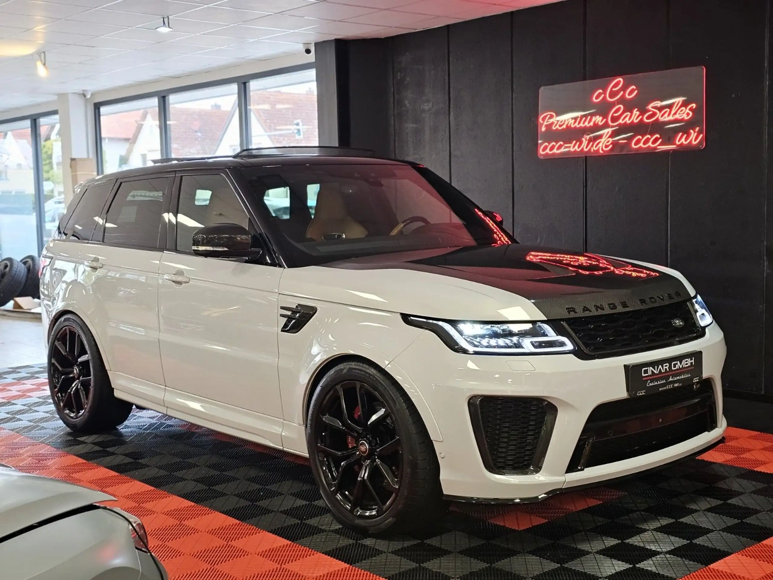 Land Rover - Range Rover Sport