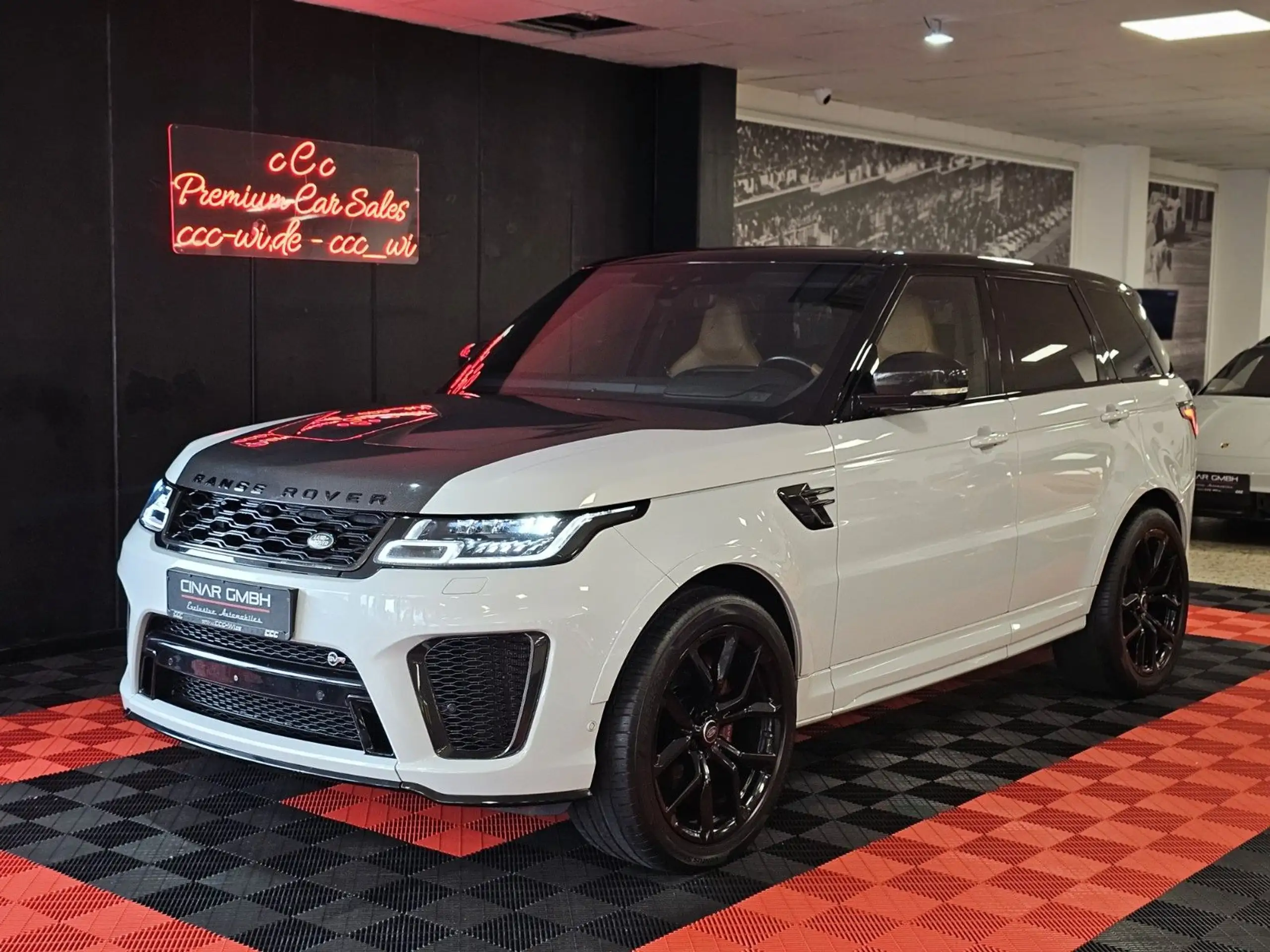 Land Rover - Range Rover Sport