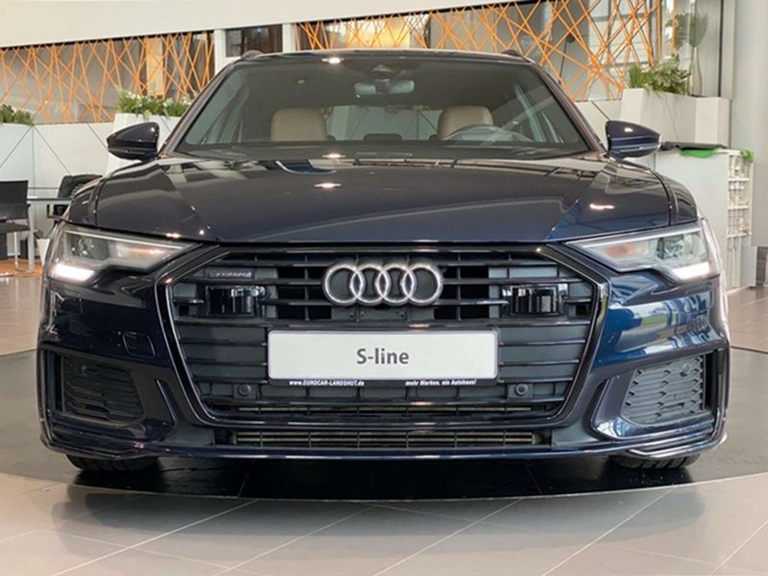 Audi - A6