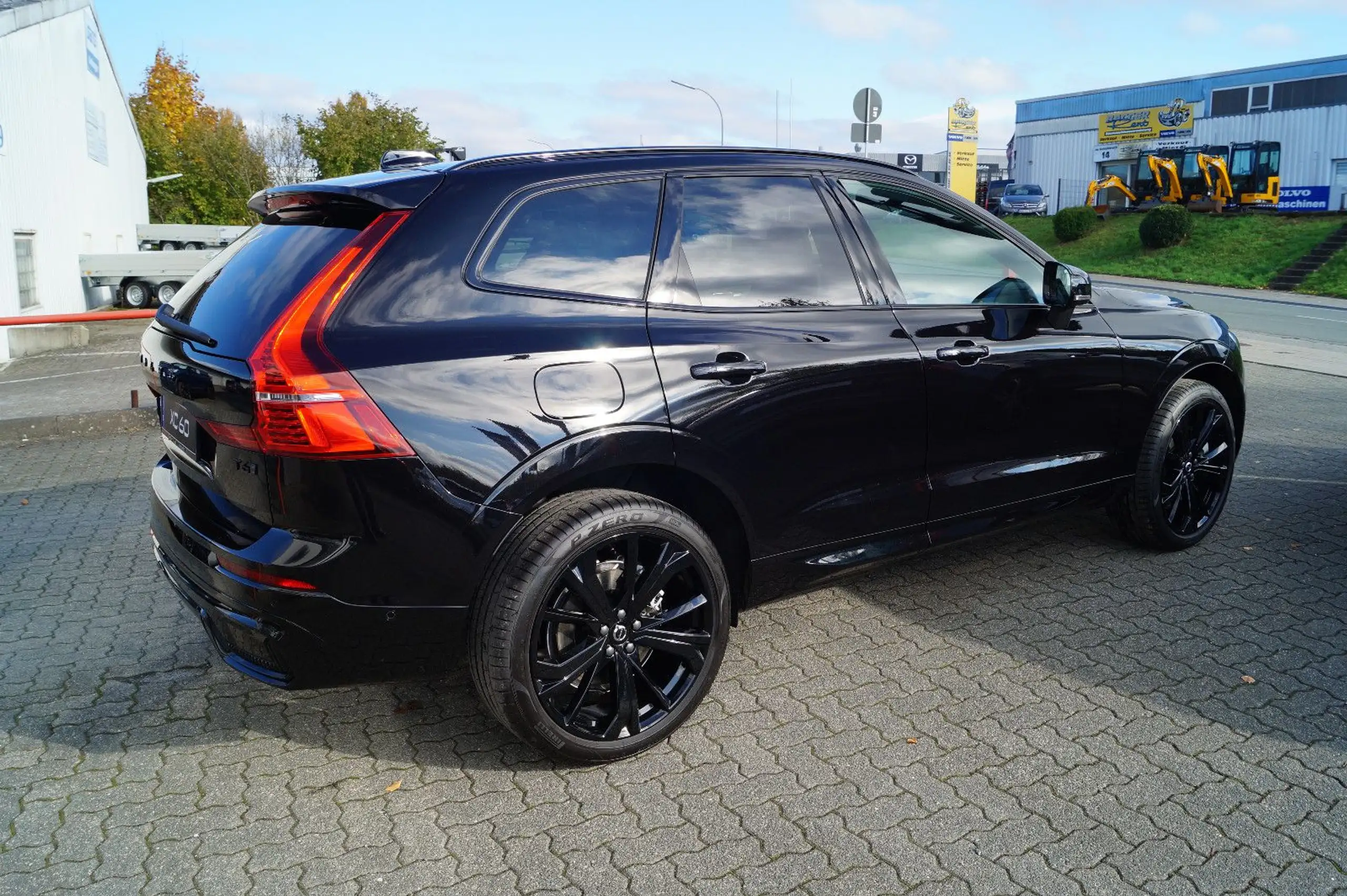 Volvo - XC60