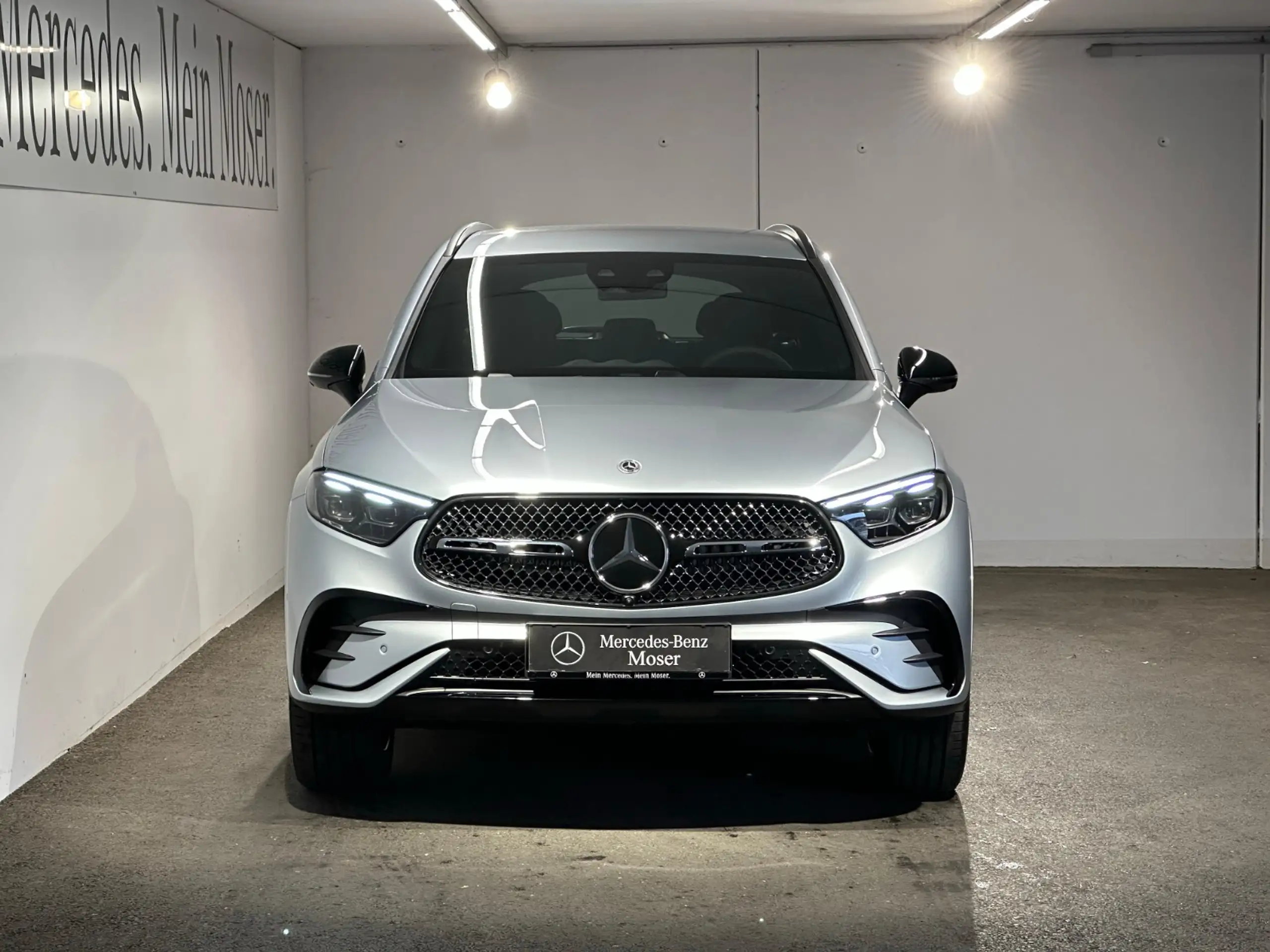 Mercedes-Benz - GLC 300