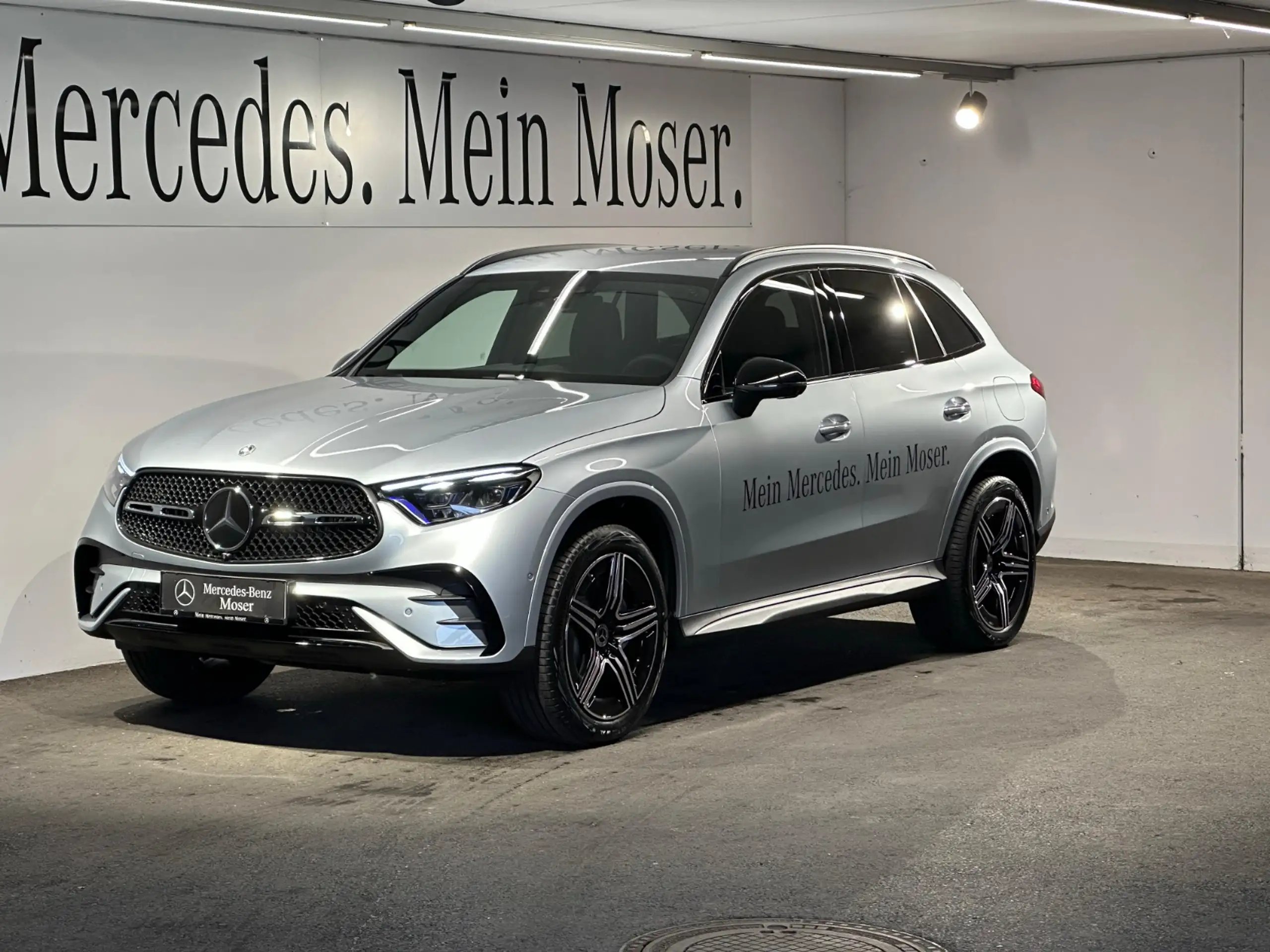 Mercedes-Benz - GLC 300