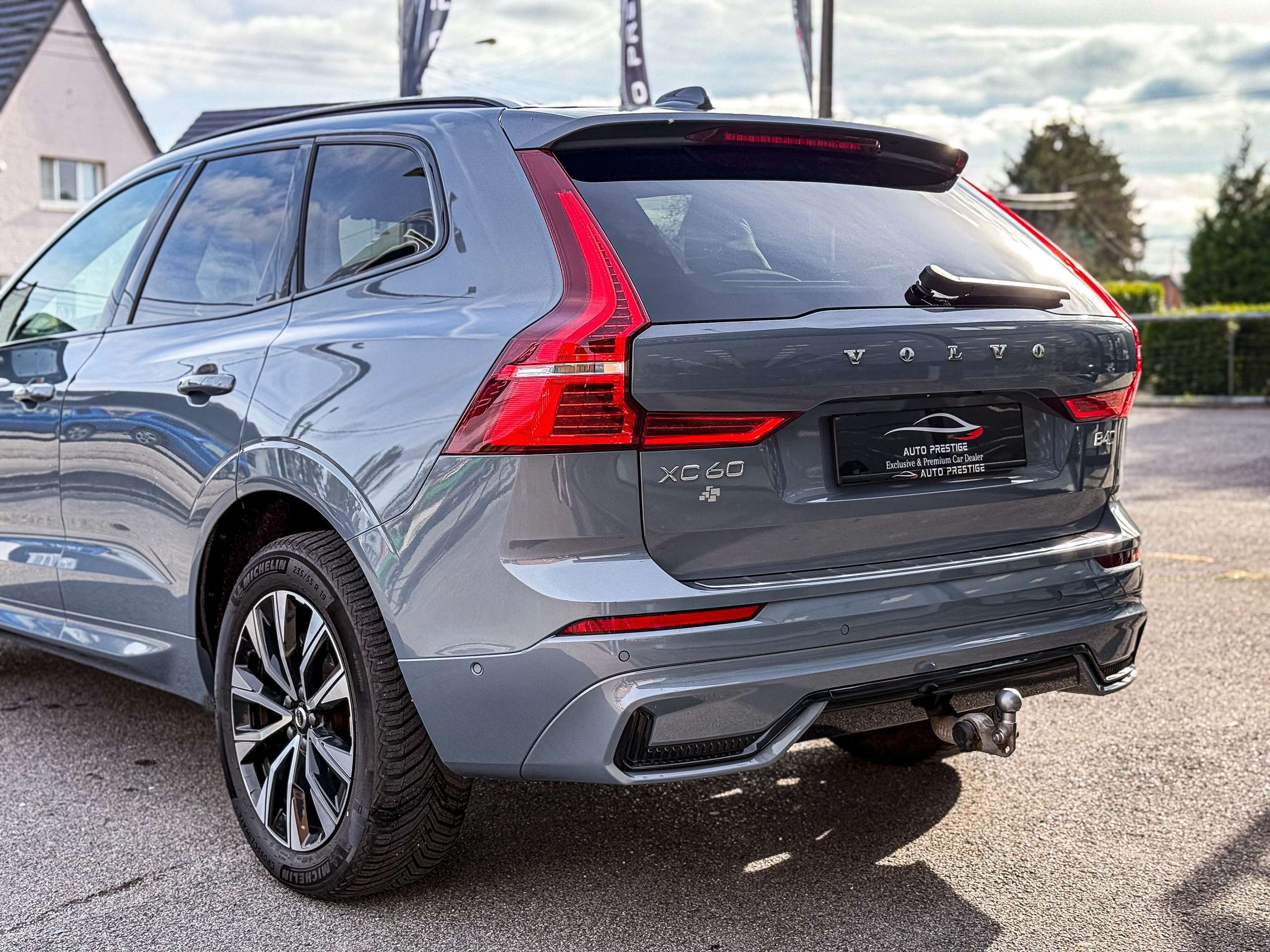 Volvo - XC60