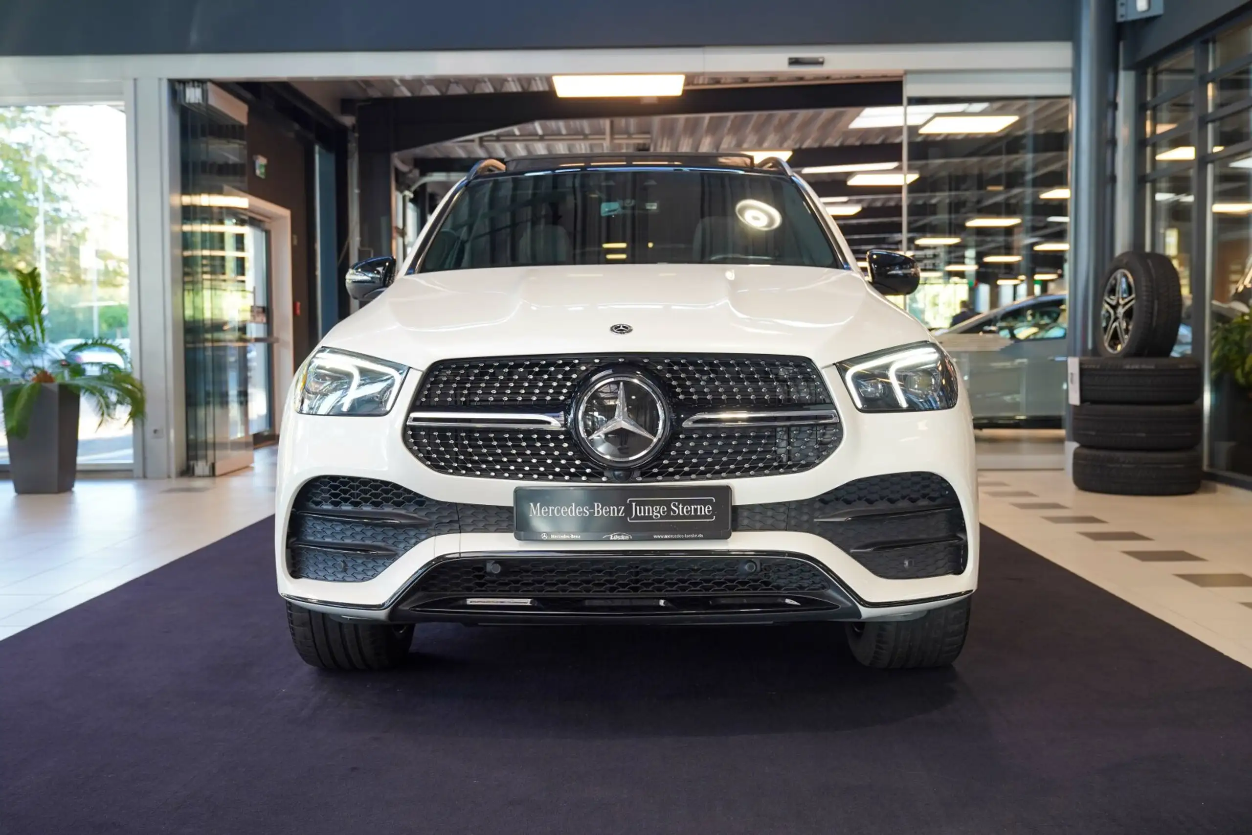 Mercedes-Benz - GLE 400