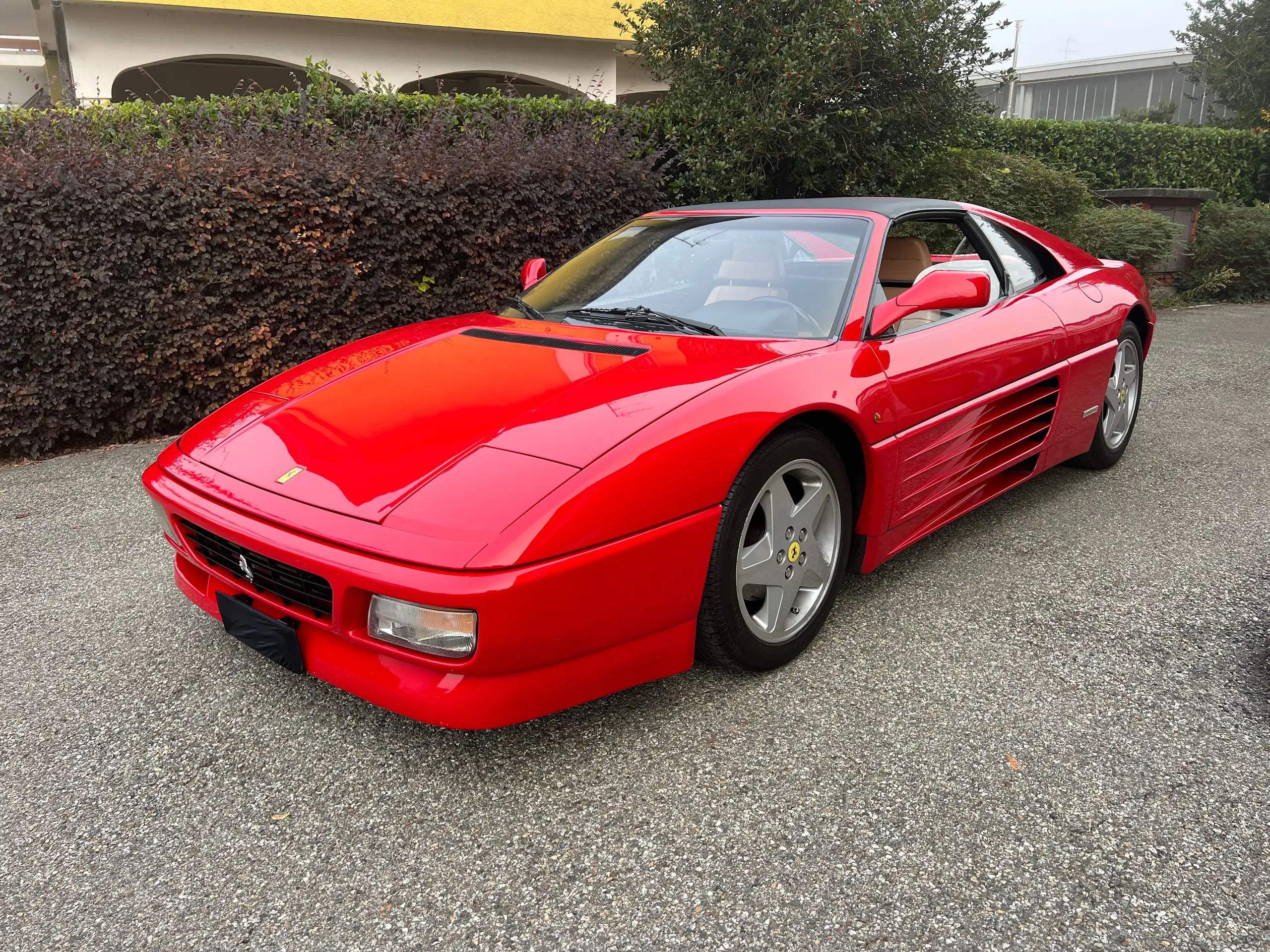 Ferrari - 348