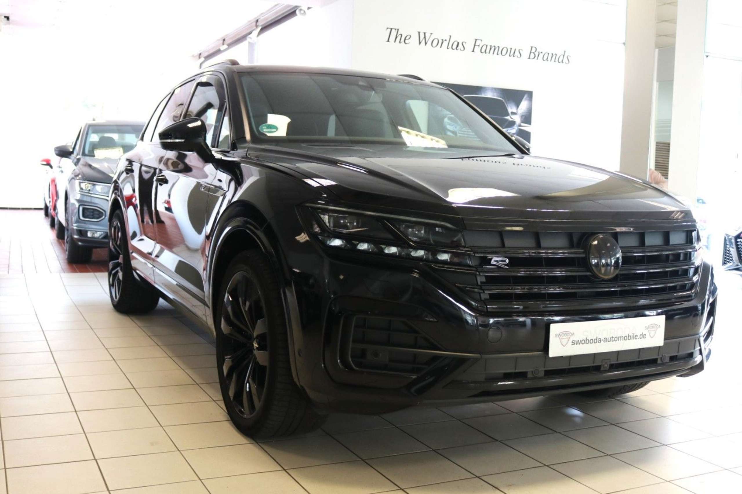 Volkswagen - Touareg