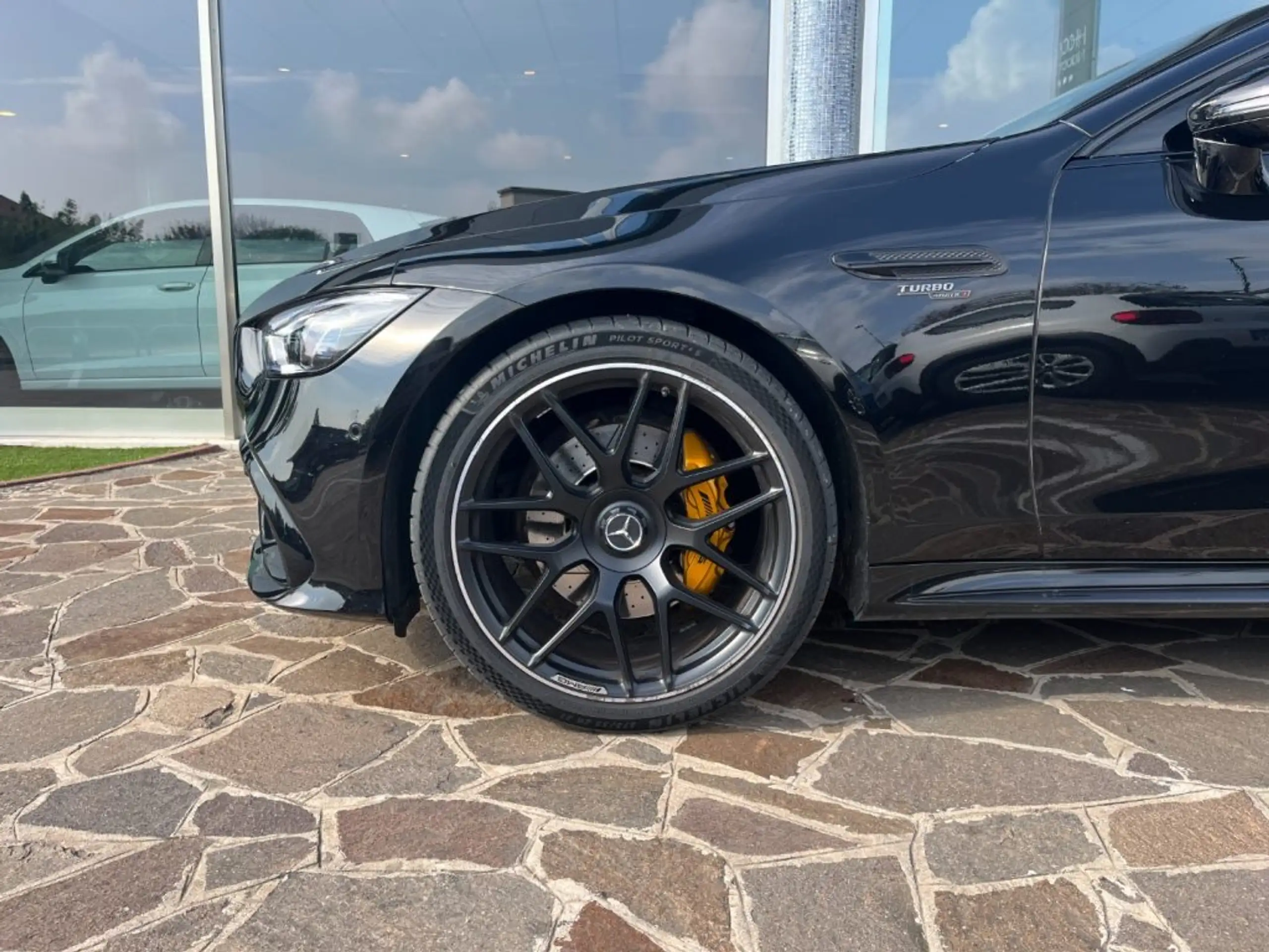 Mercedes-Benz - AMG GT