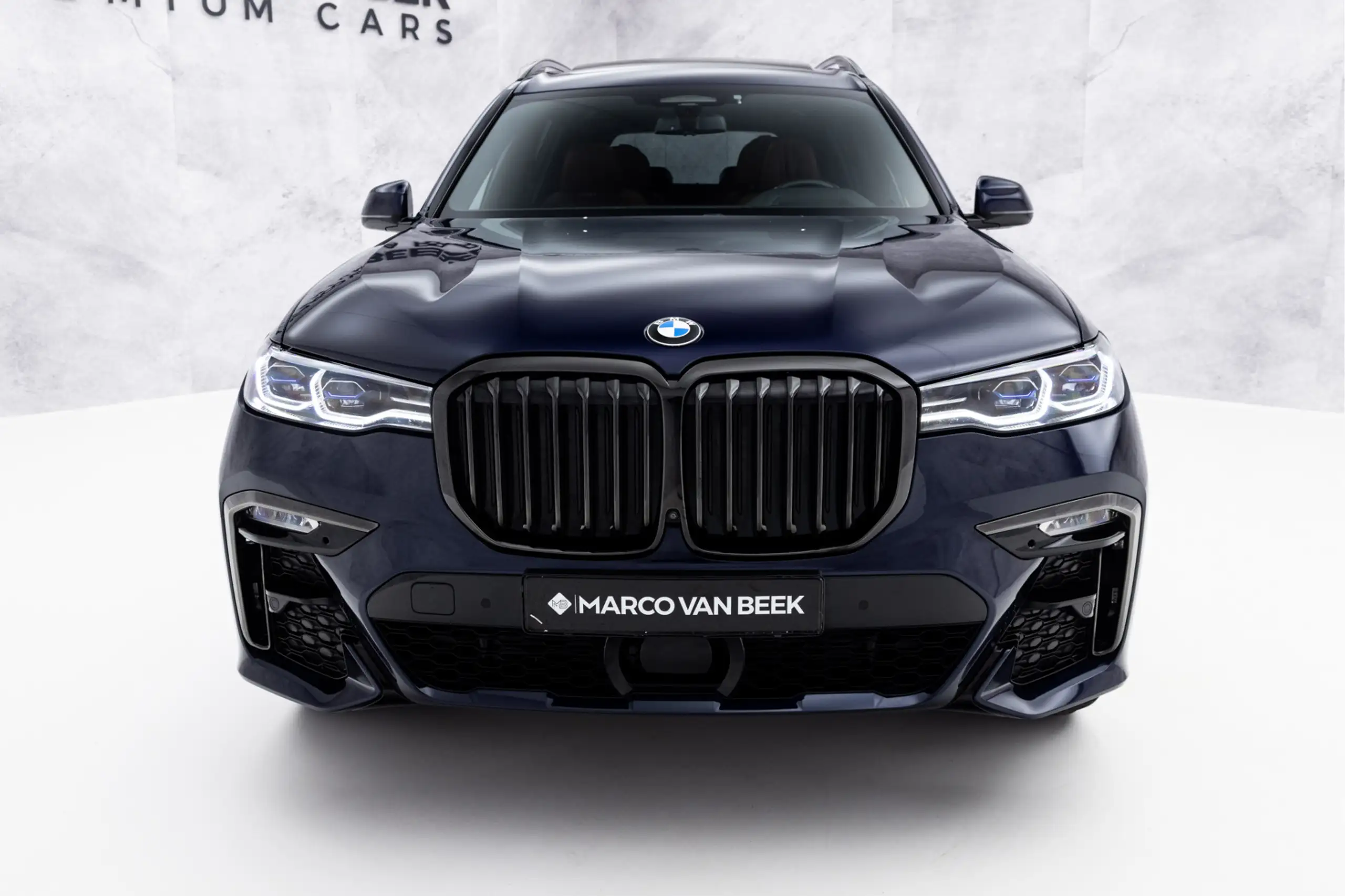 BMW - X7