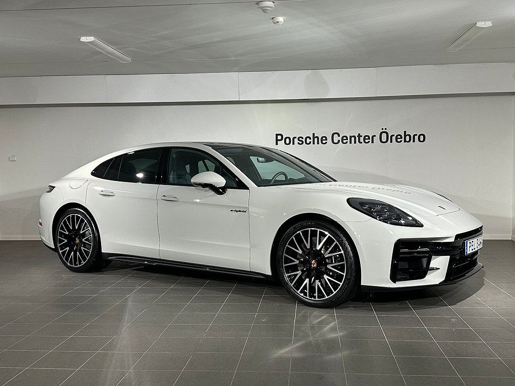 Porsche - Panamera