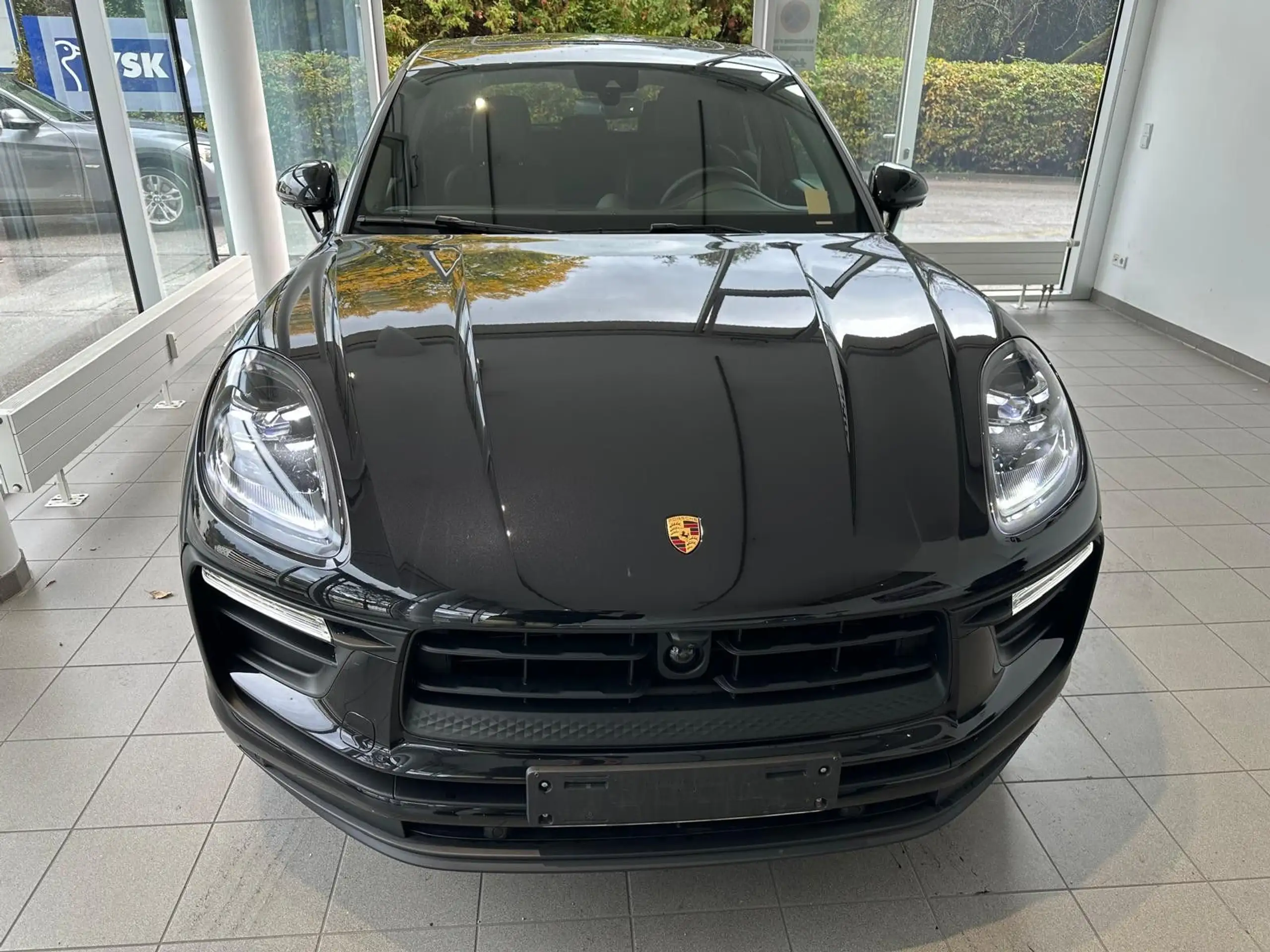 Porsche - Macan