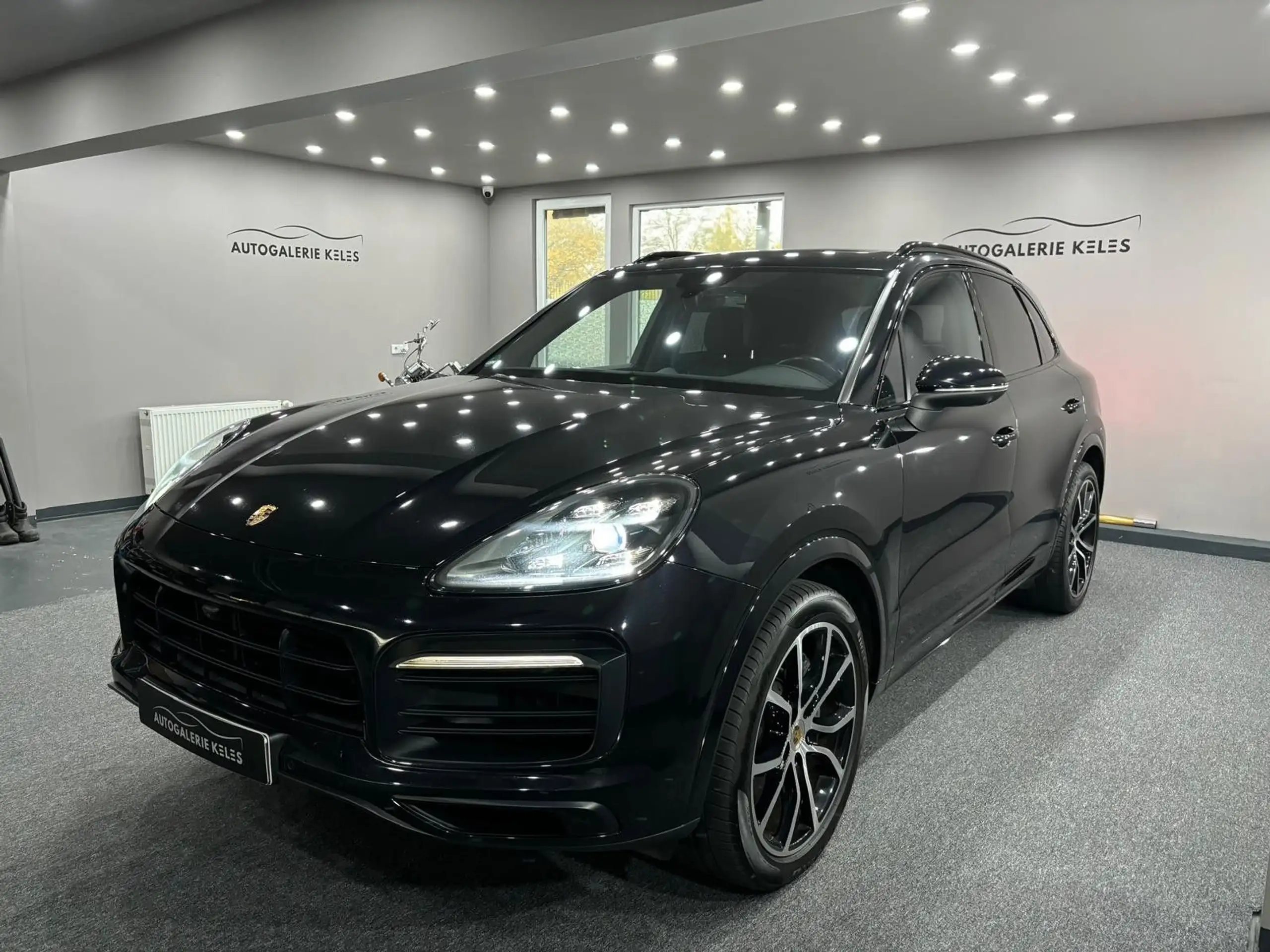 Porsche - Cayenne