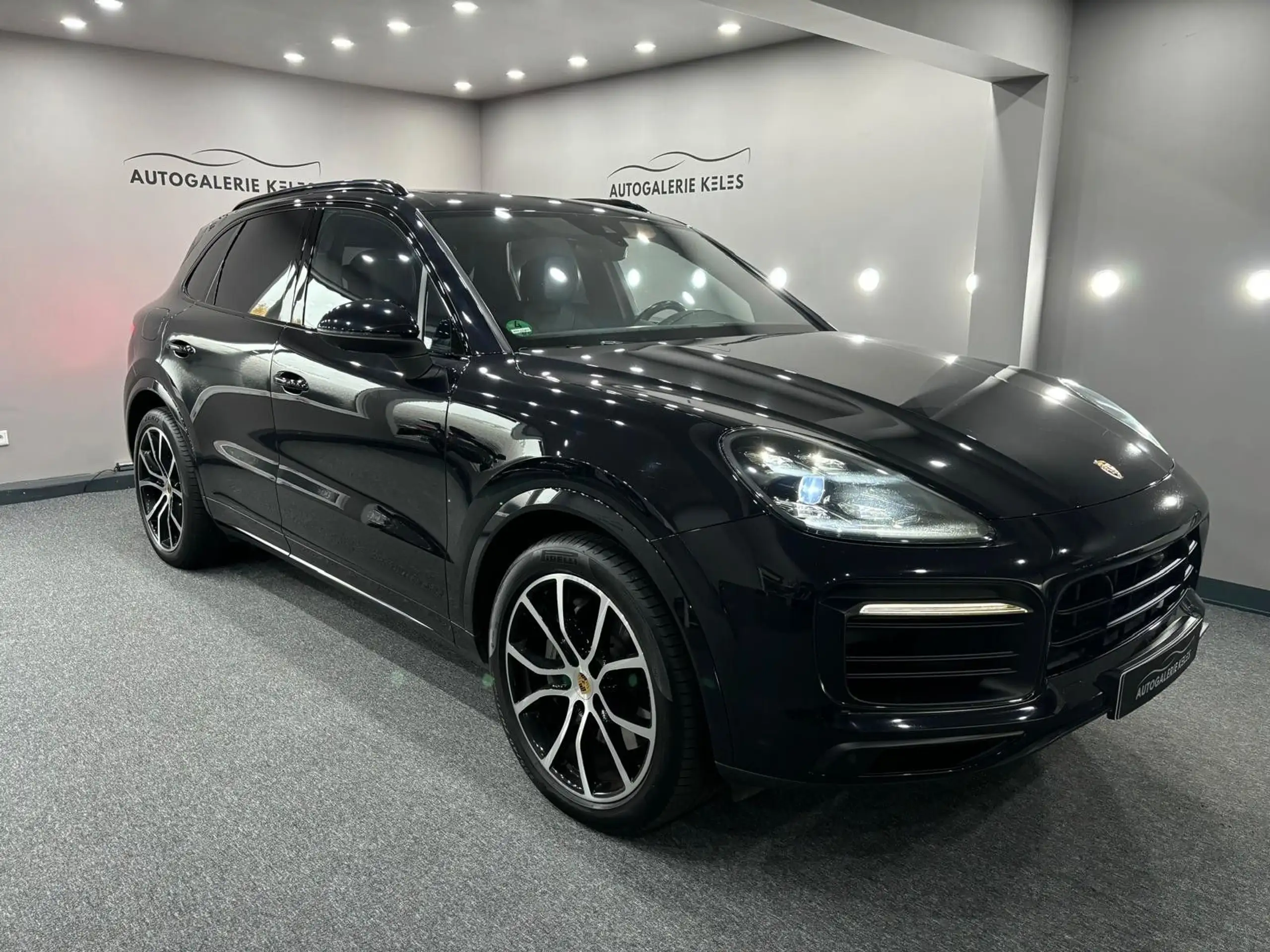 Porsche - Cayenne