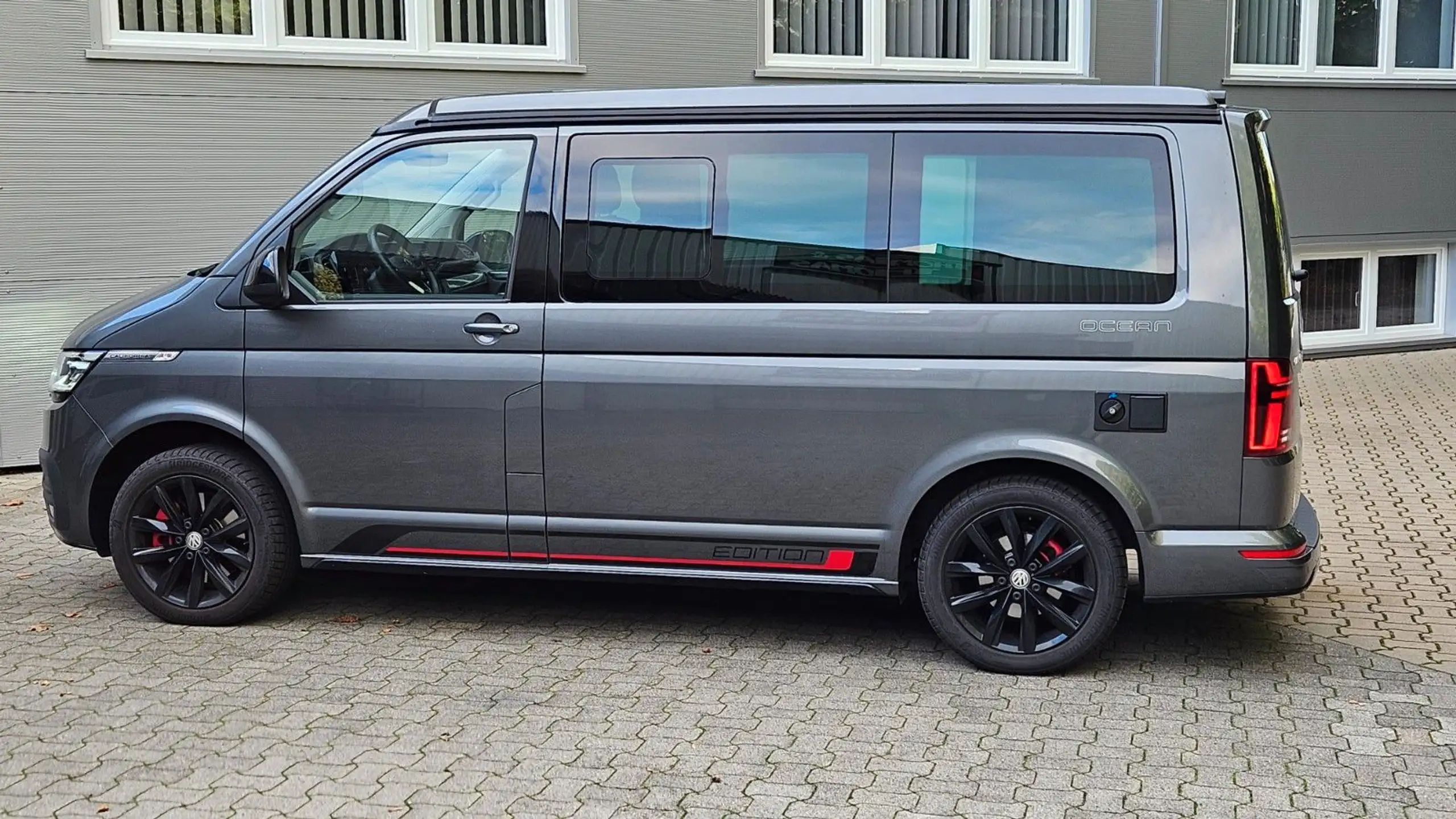 Volkswagen - T6 California