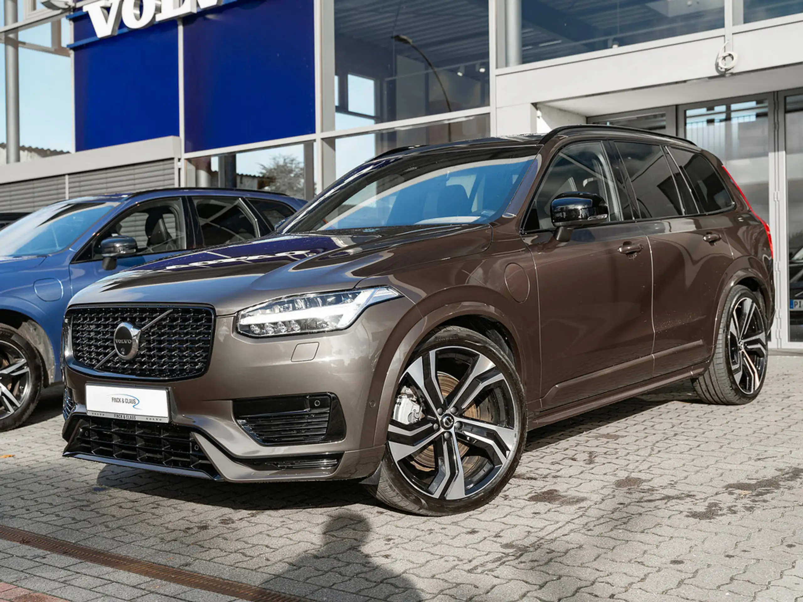 Volvo - XC90