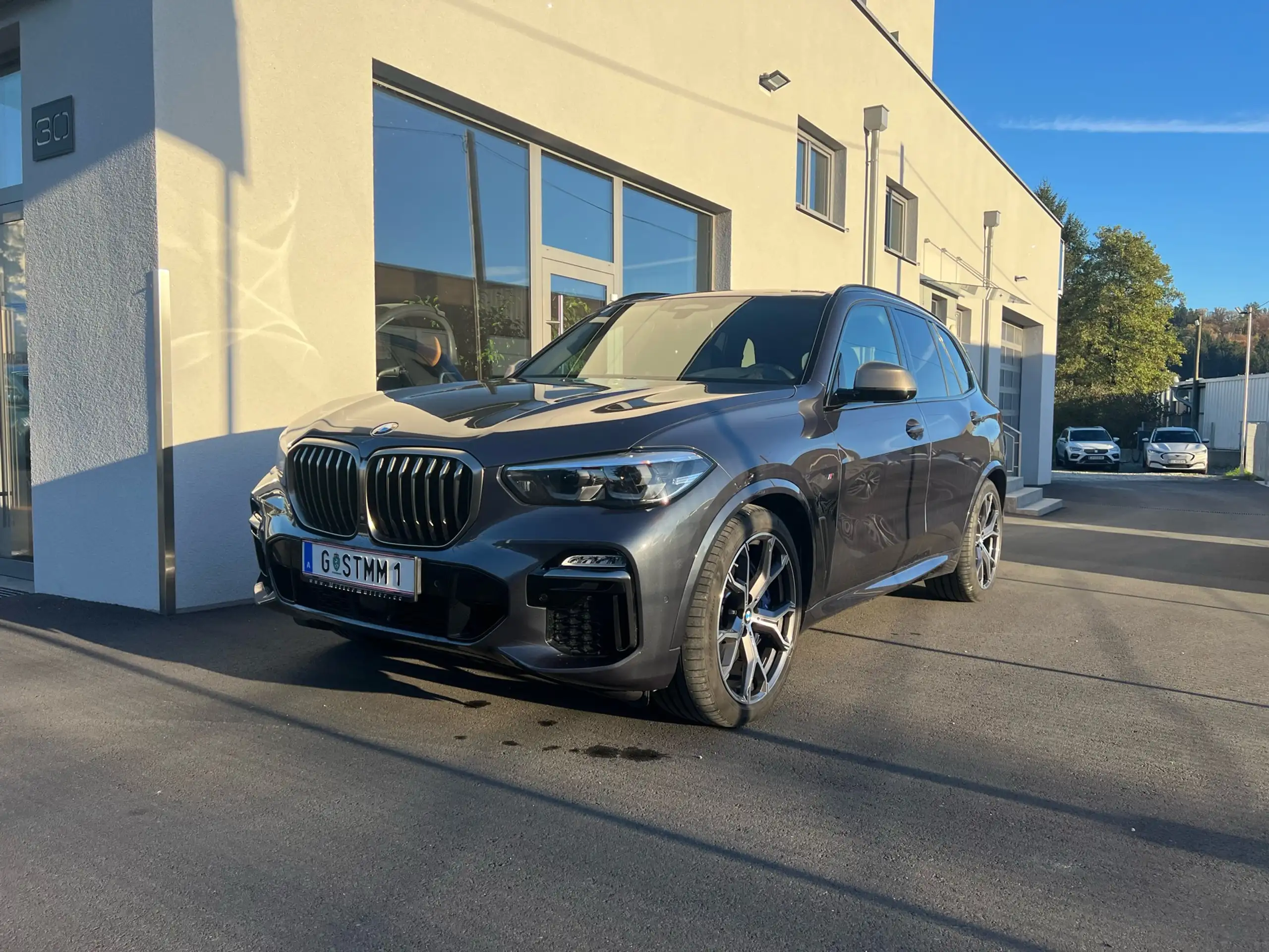 BMW - X5 M