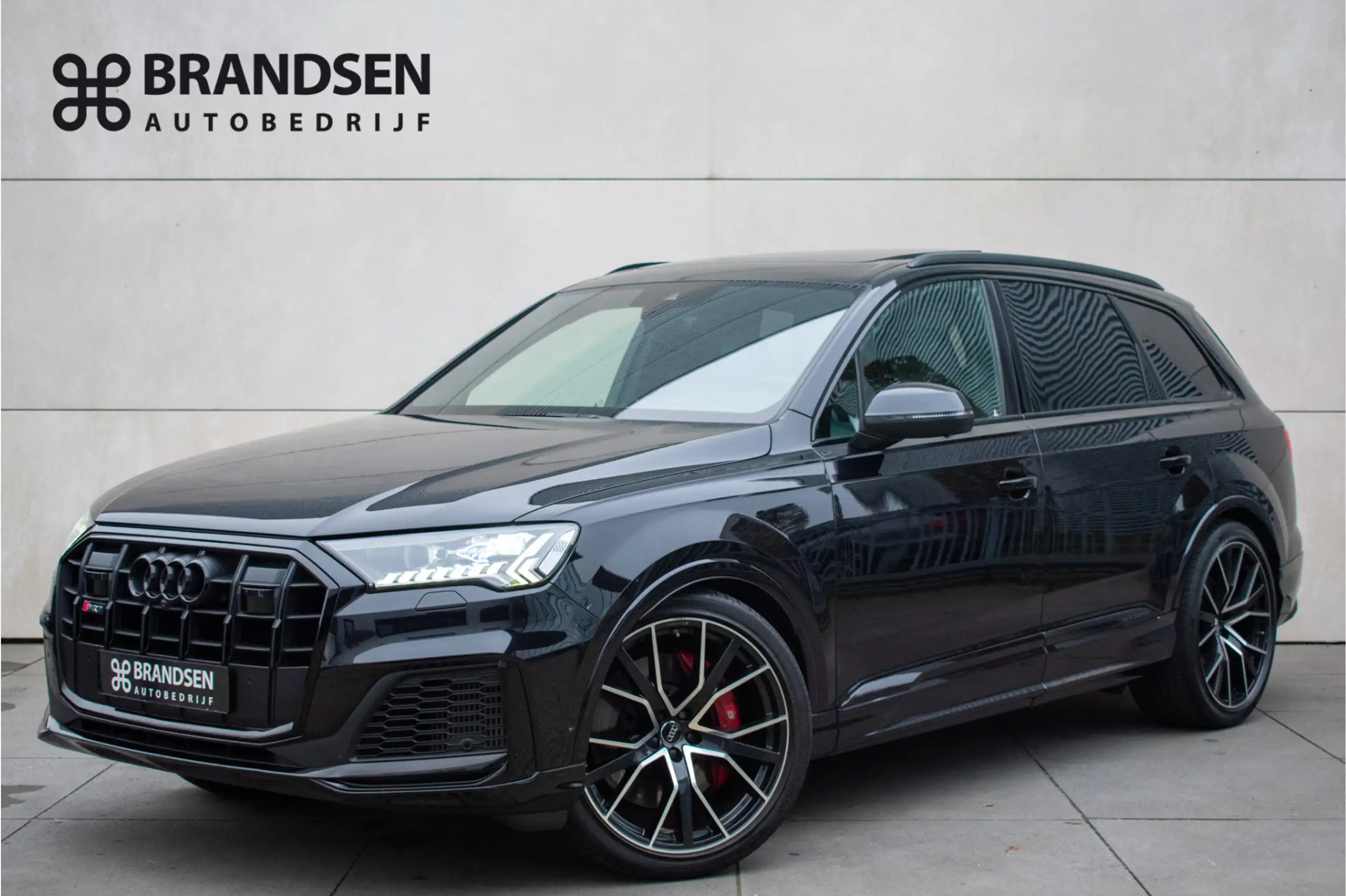 Audi - SQ7