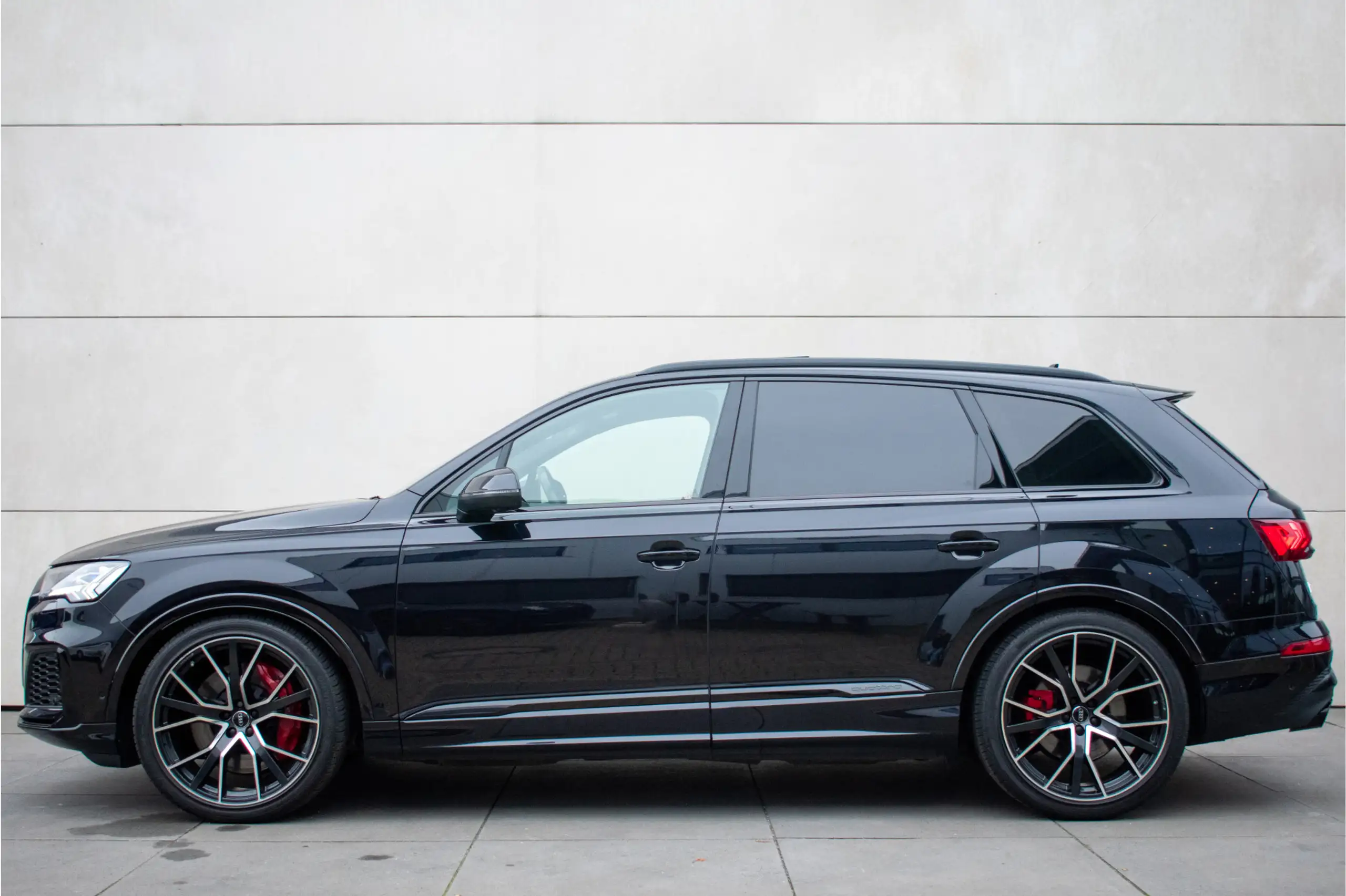 Audi - SQ7